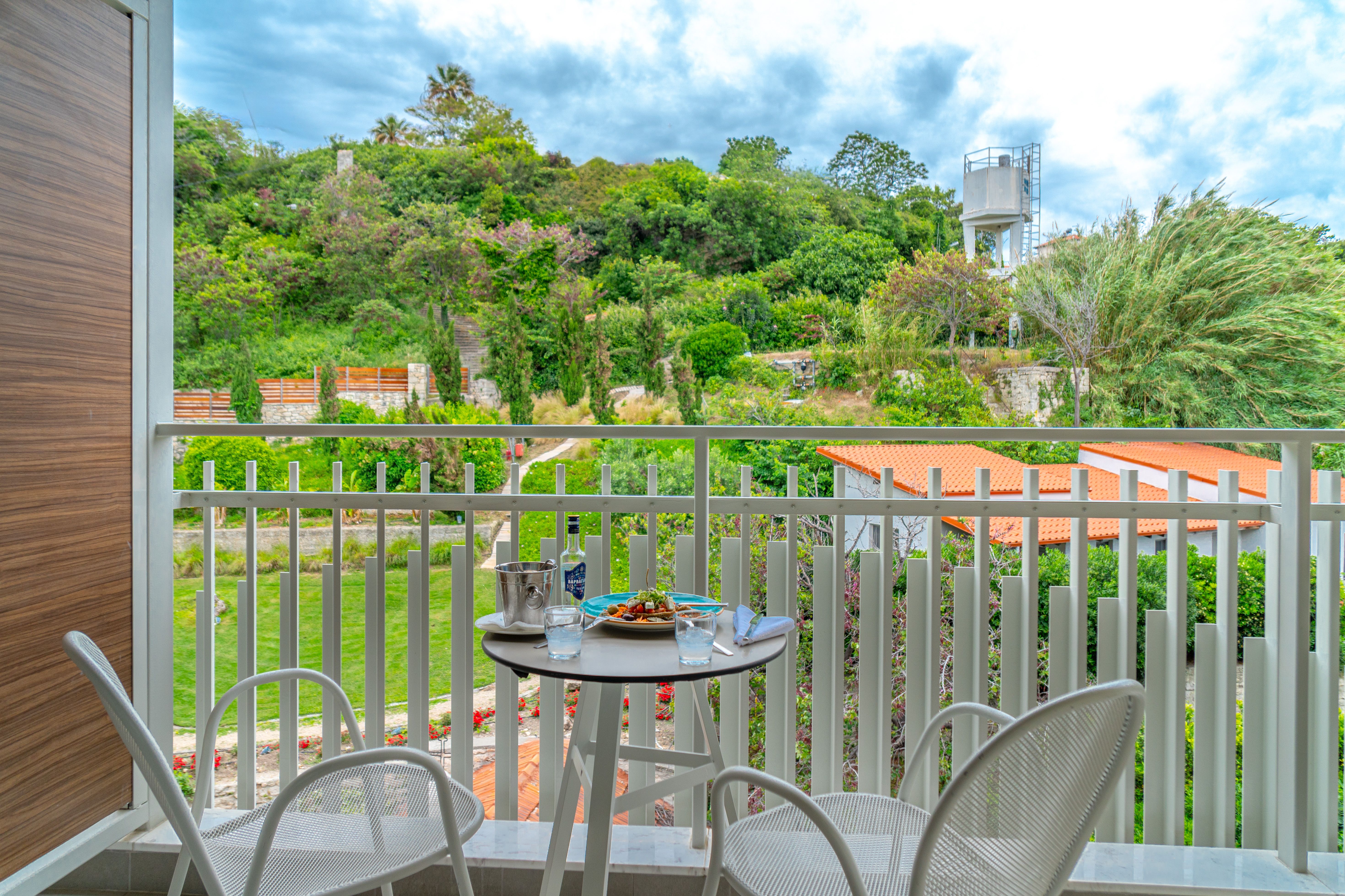Deluxe Double Garden View