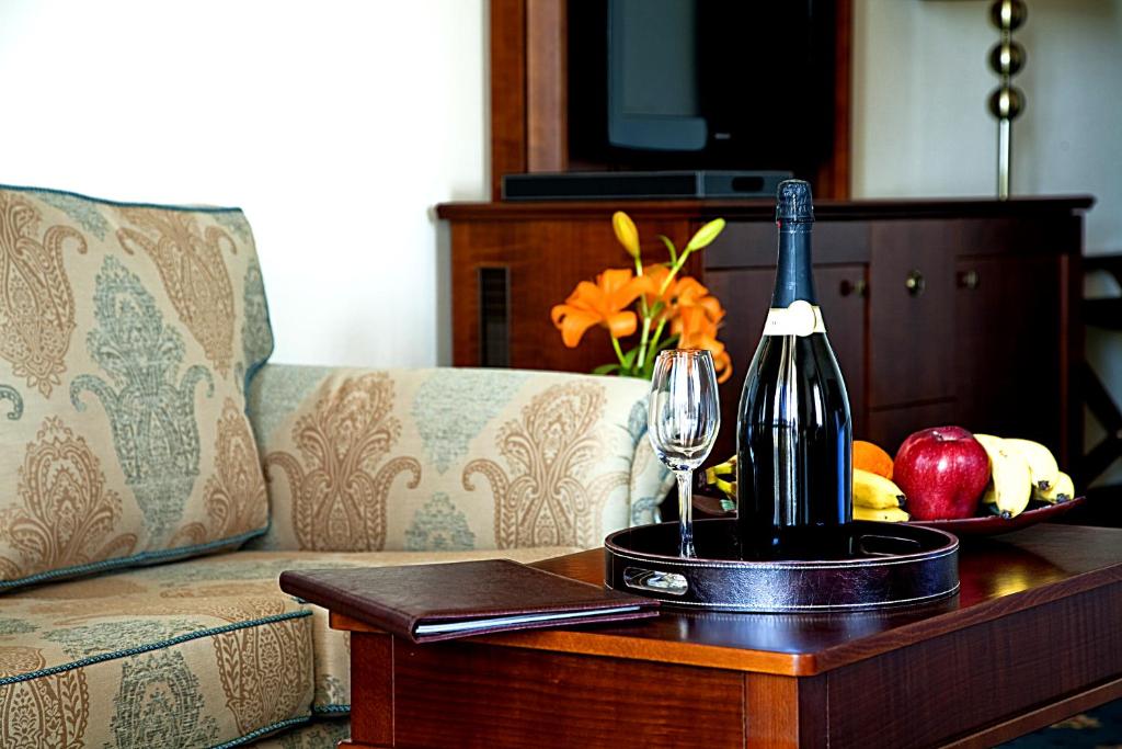 Twin Standard Room (Balcony)