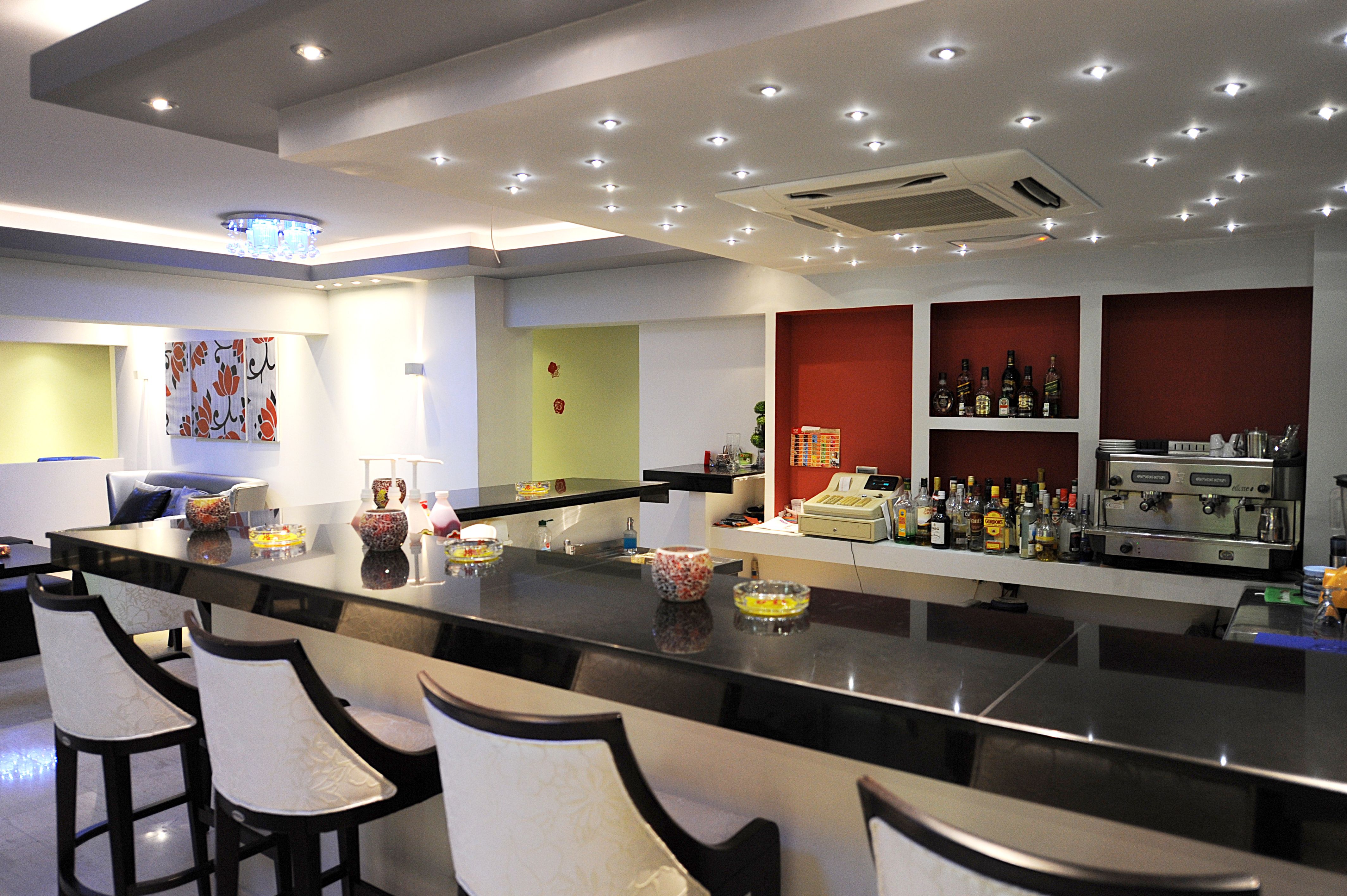 IALYSOS CITY BAR