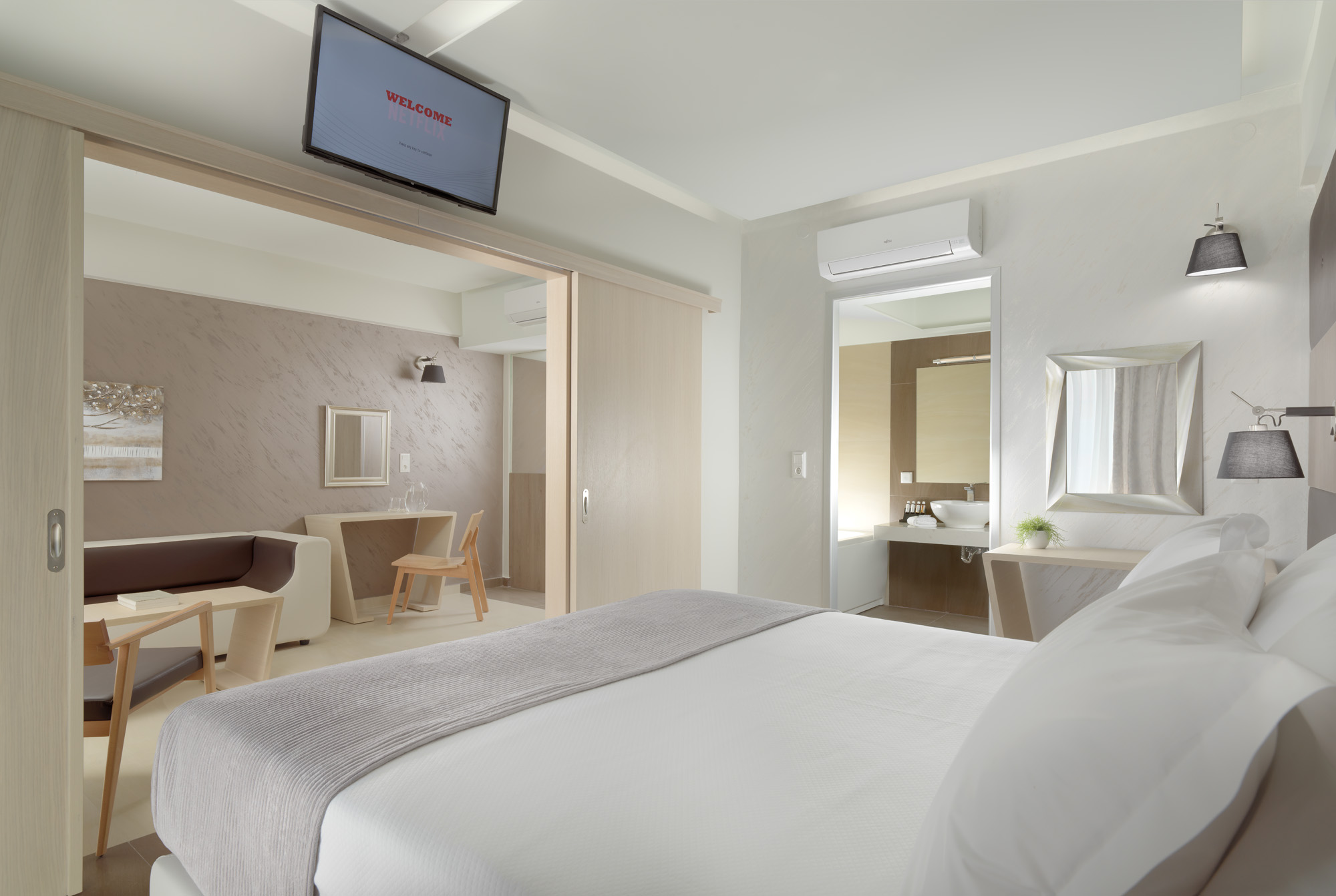 SUITE
