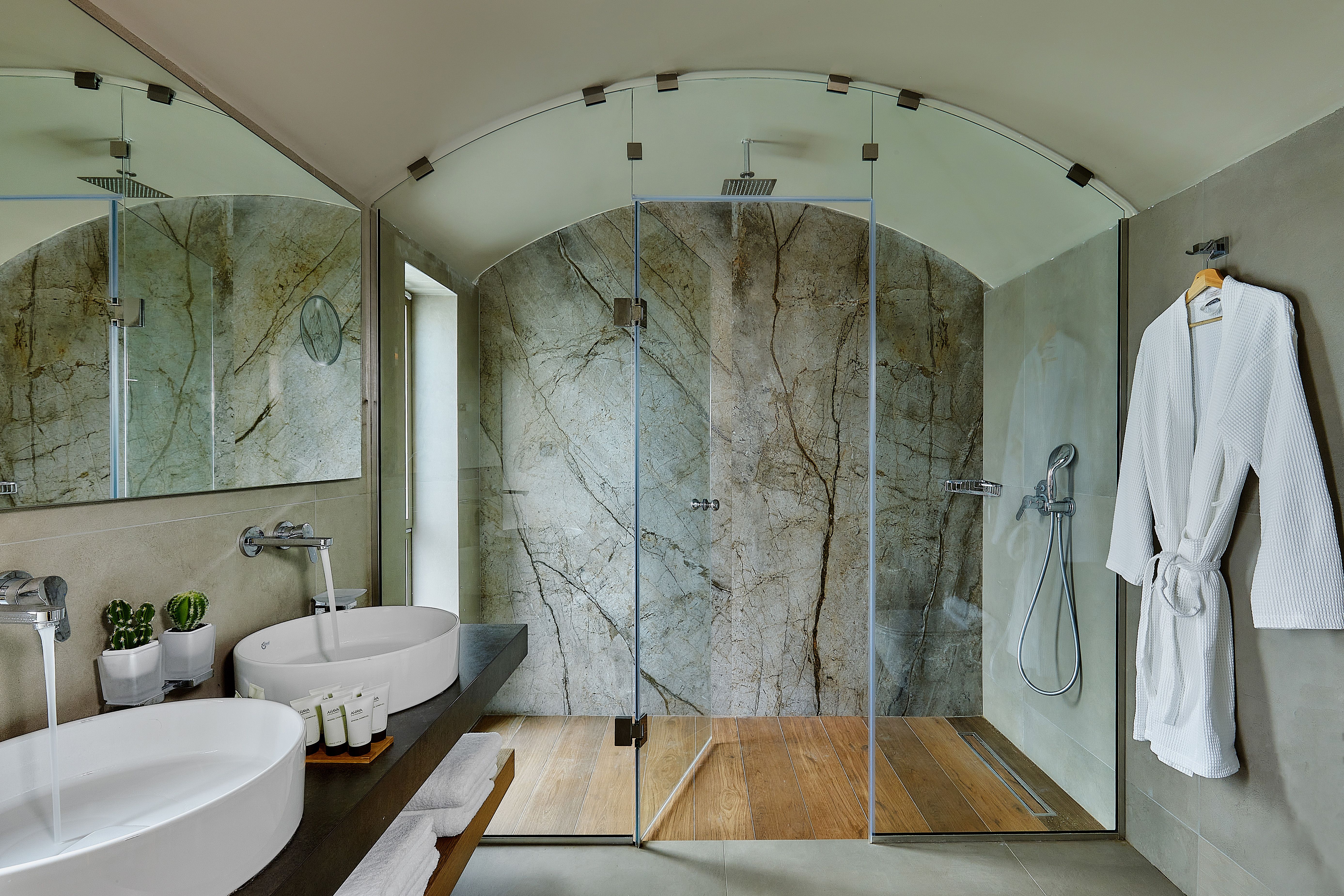 Ruby Ambassador Suite Plunge Pool Sea View