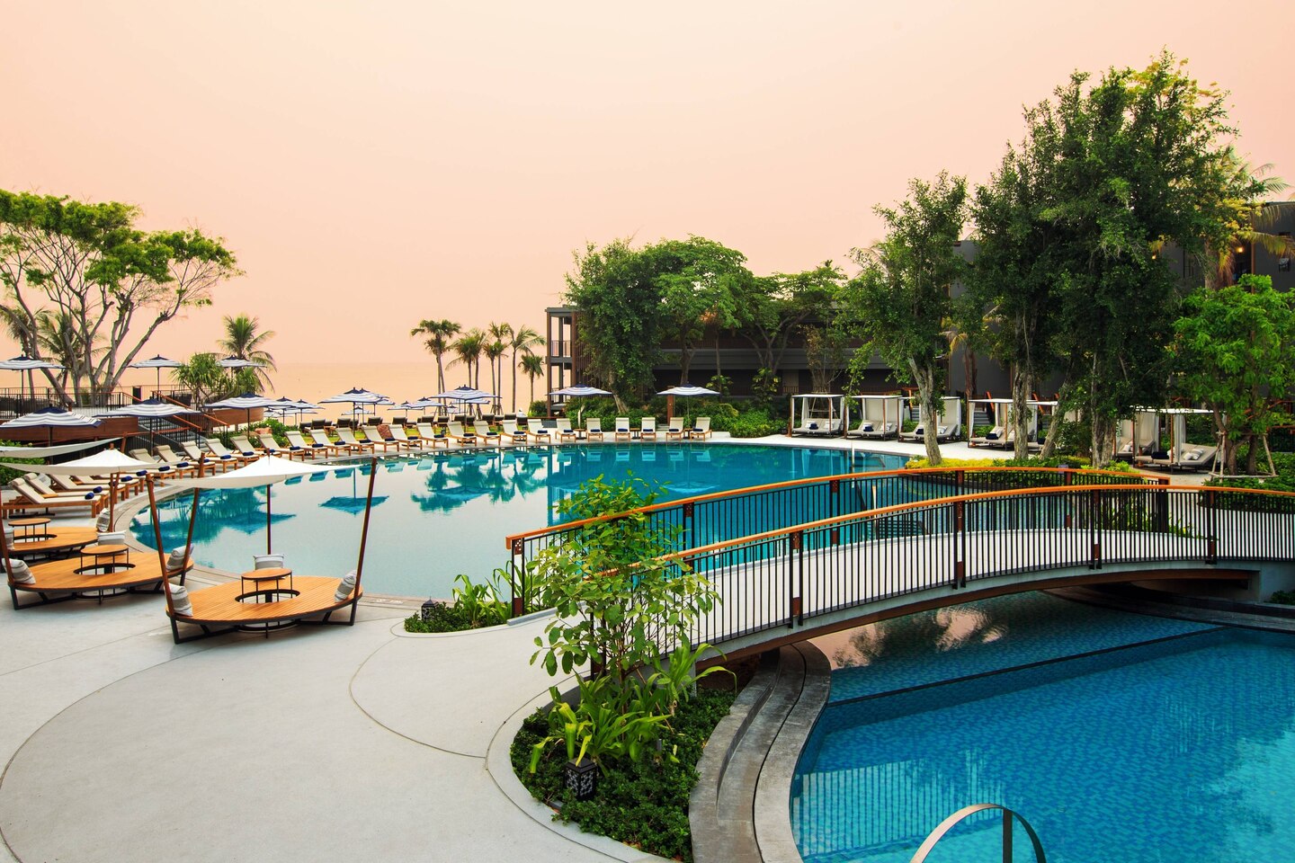 Piscina deschisă