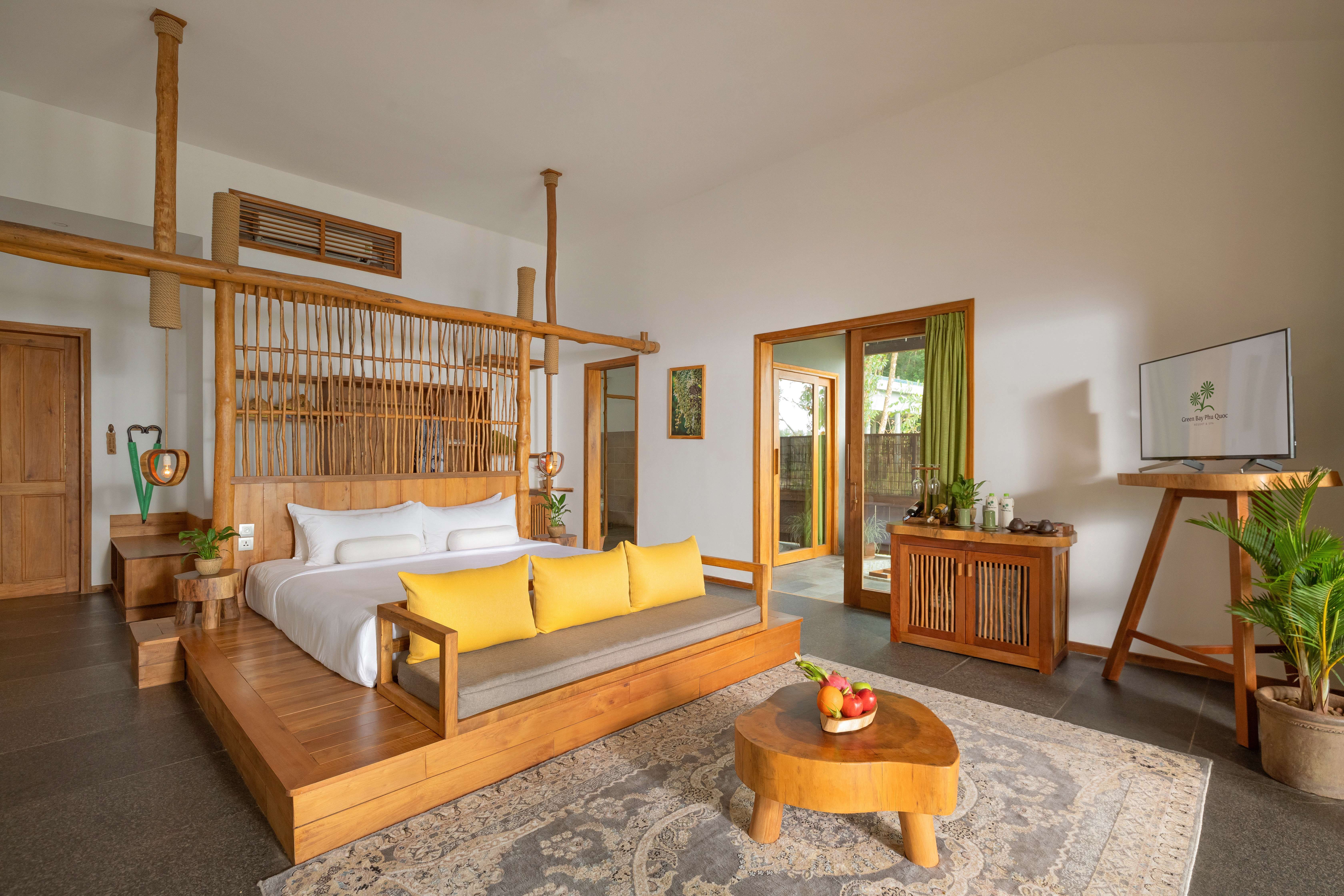 OCEAN POOL VILLA (CHILD WITHOUT EXTRA BED)