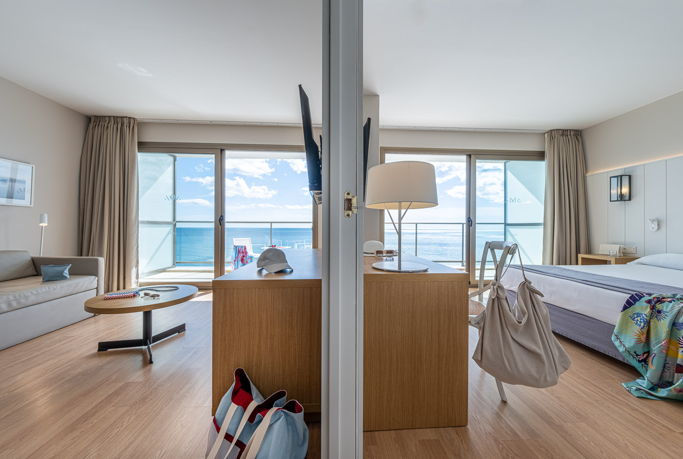 SU - SUITE (SEA VIEW)