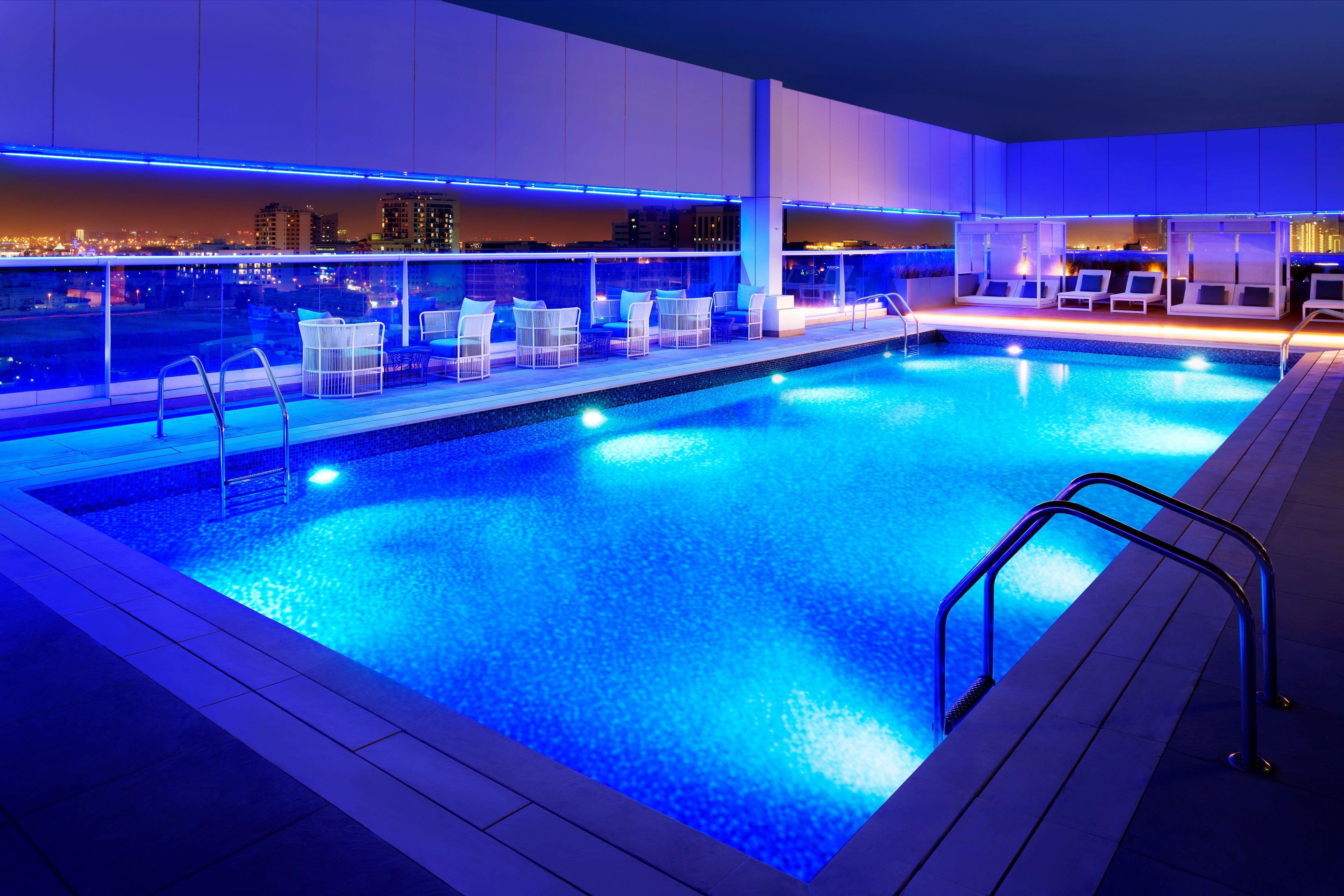 Piscina deschisă