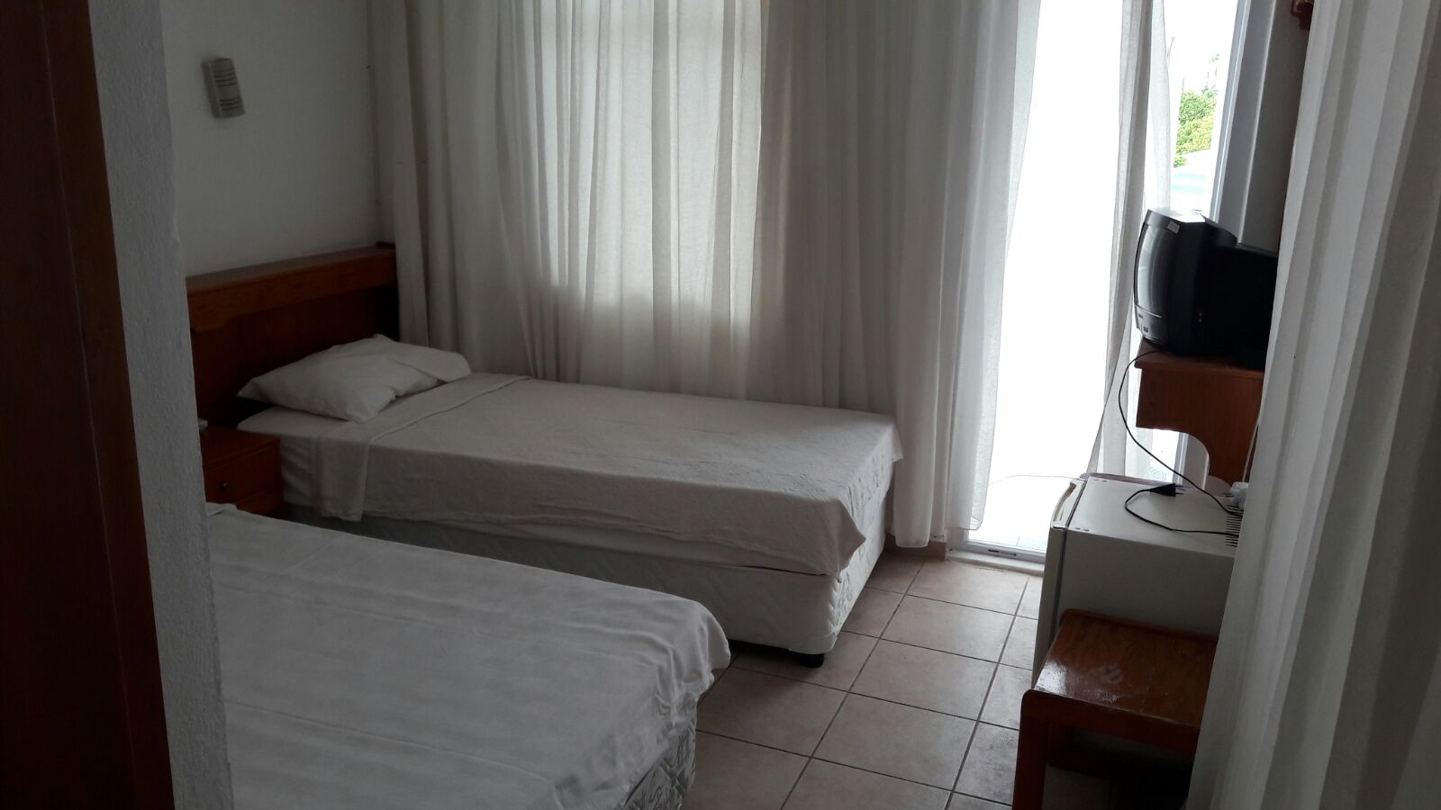 ANEX  ROOM