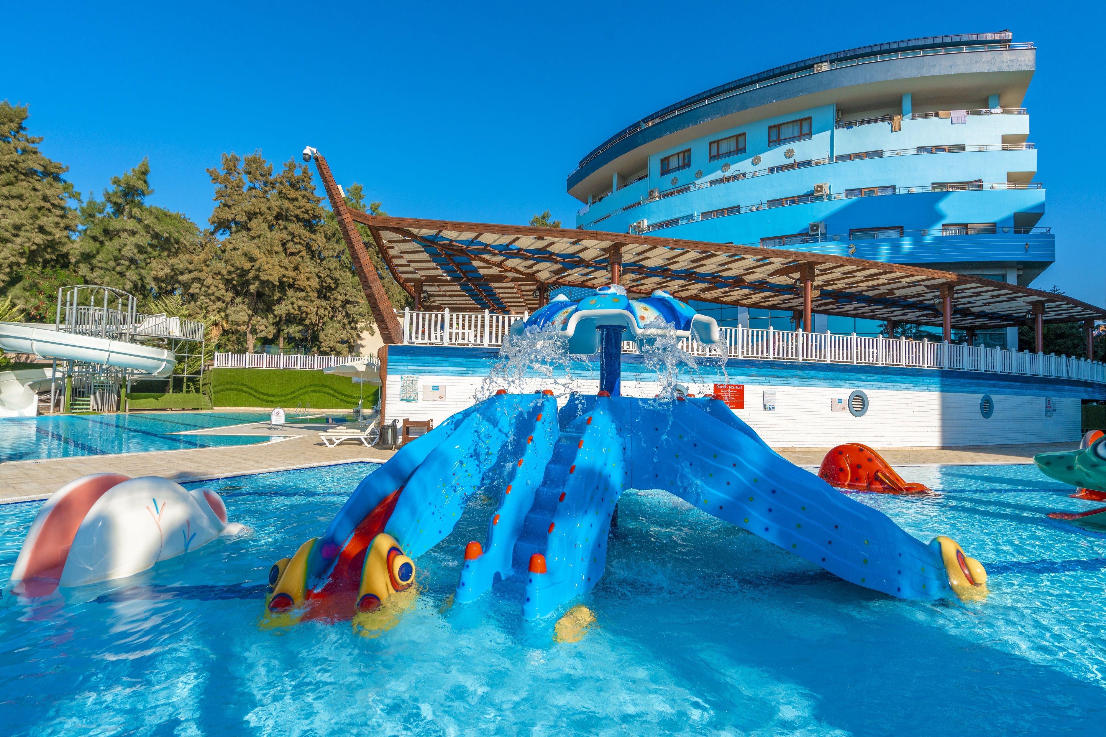 Piscina exterioara pentru copii