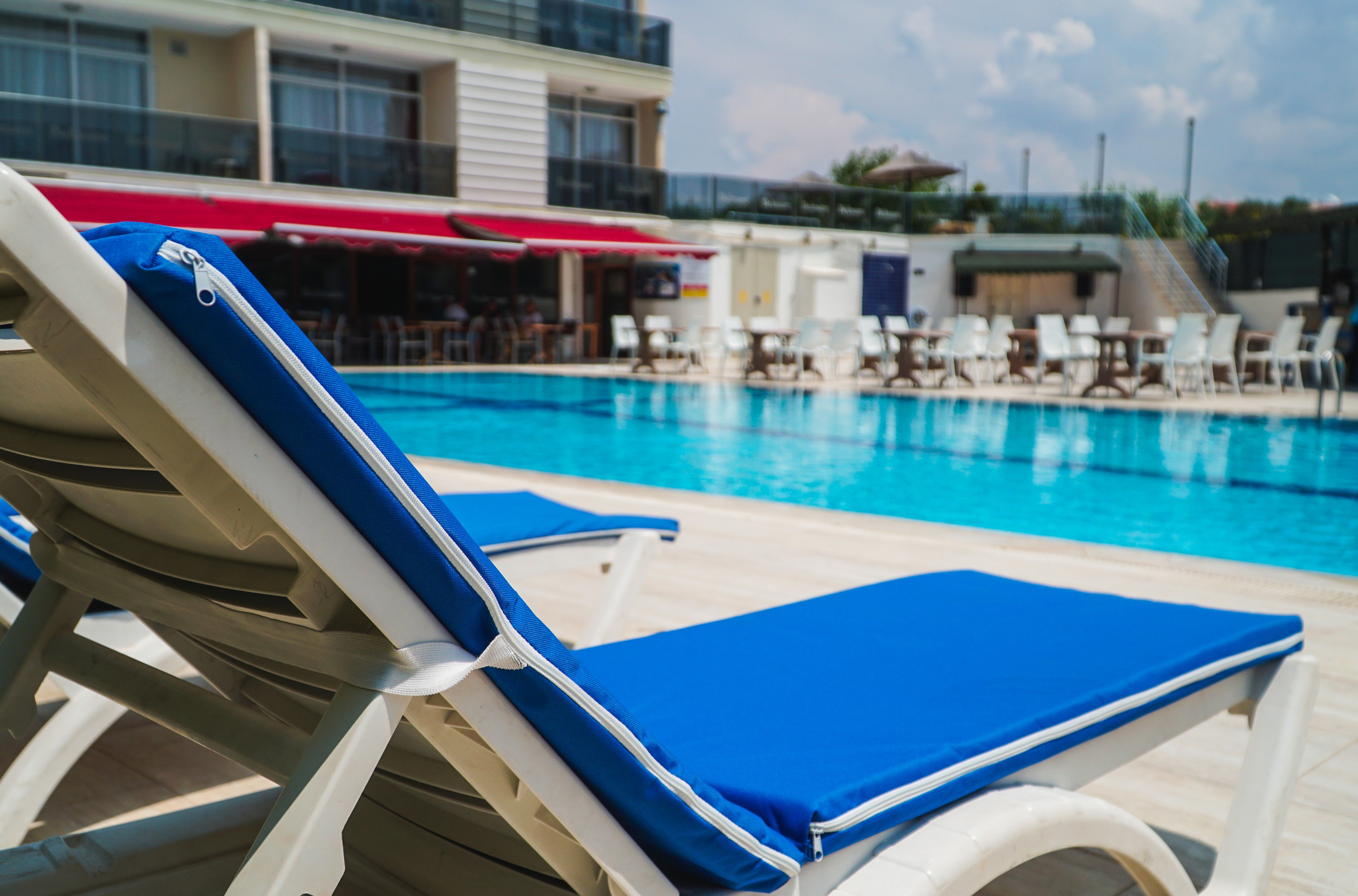 Piscina deschisă