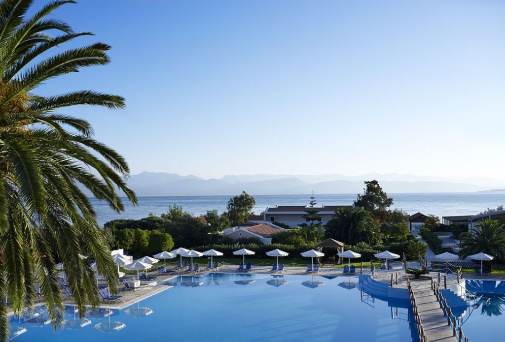 Piscina deschisă