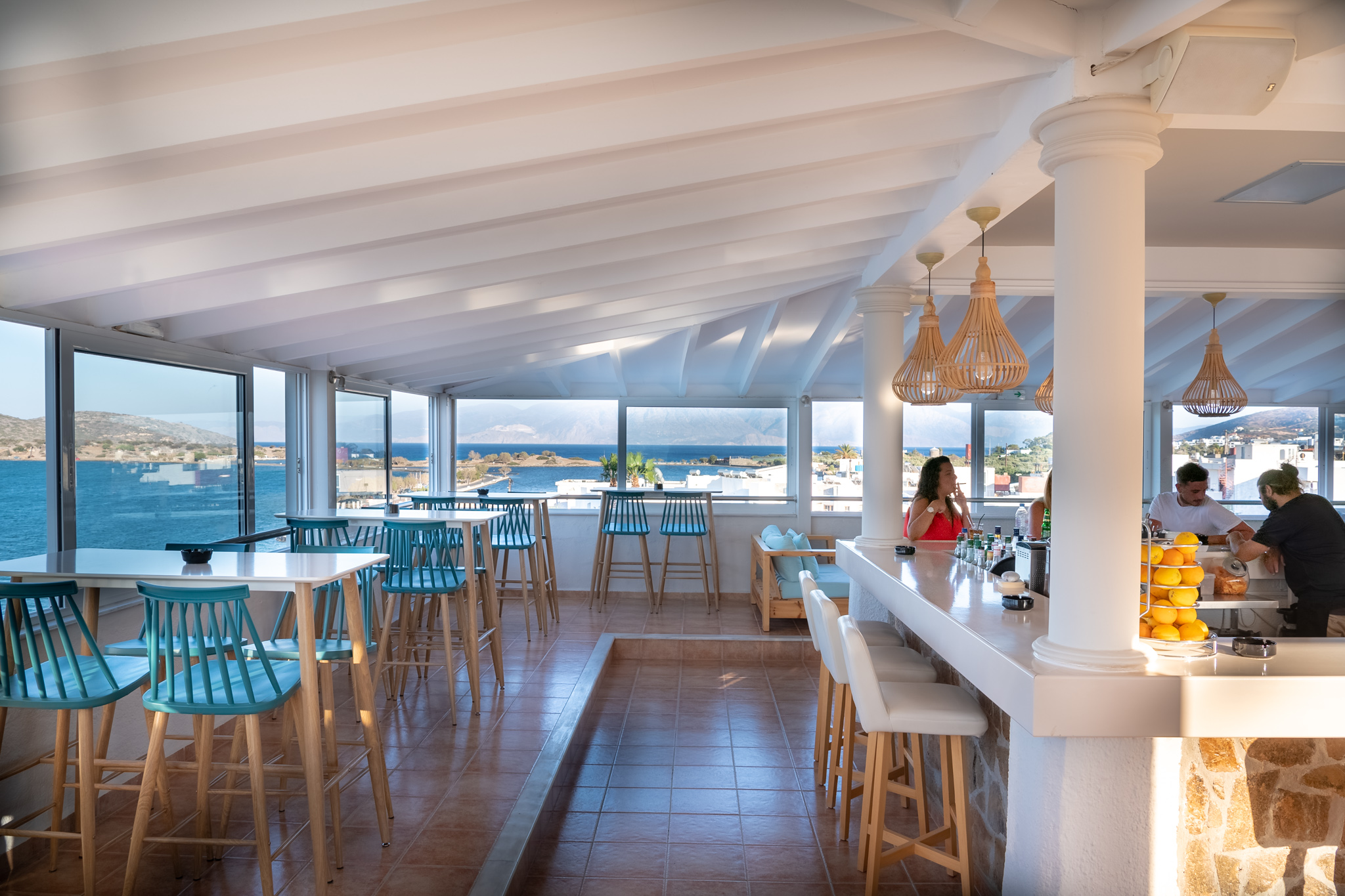 SKY COCKTAIL BAR