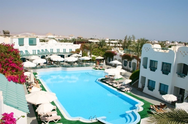Sharm El Sheikh, Hotel Falcon Hills, piscina exterioara.jpg