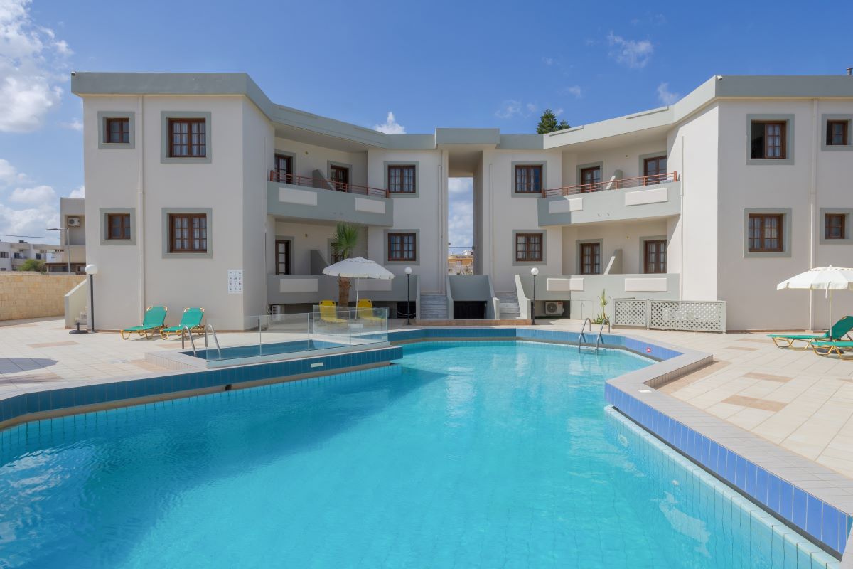 Piscina deschisă