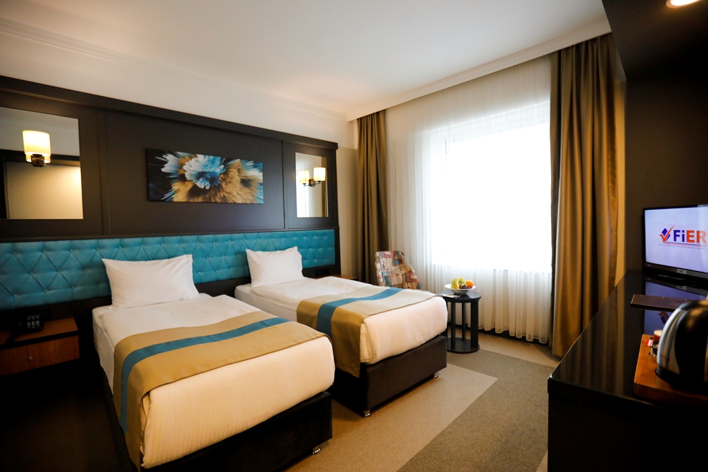 STANDARD ROOM
