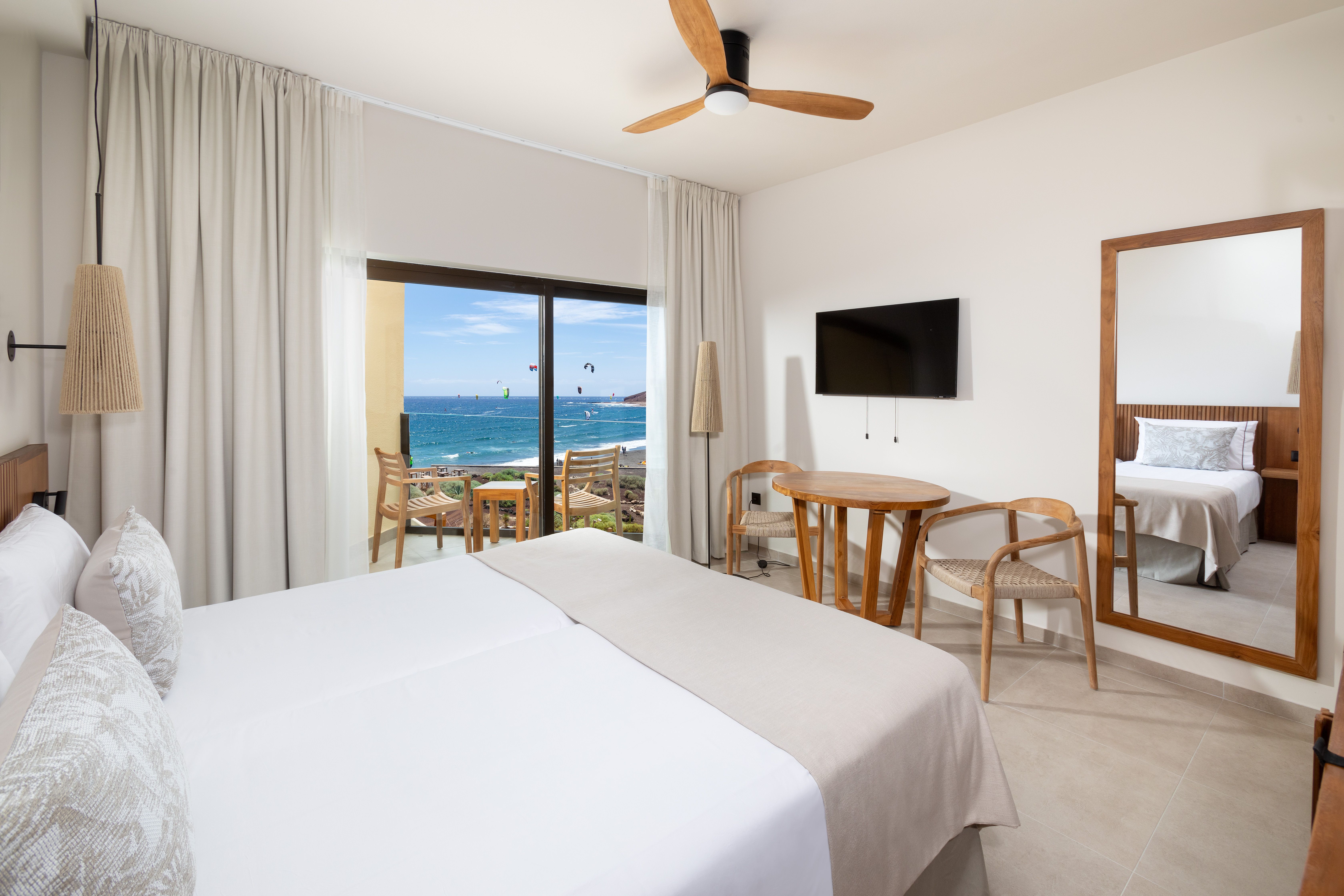 DOUBLE SUPERIOR SEA VIEW BALCONY OR TERRACE