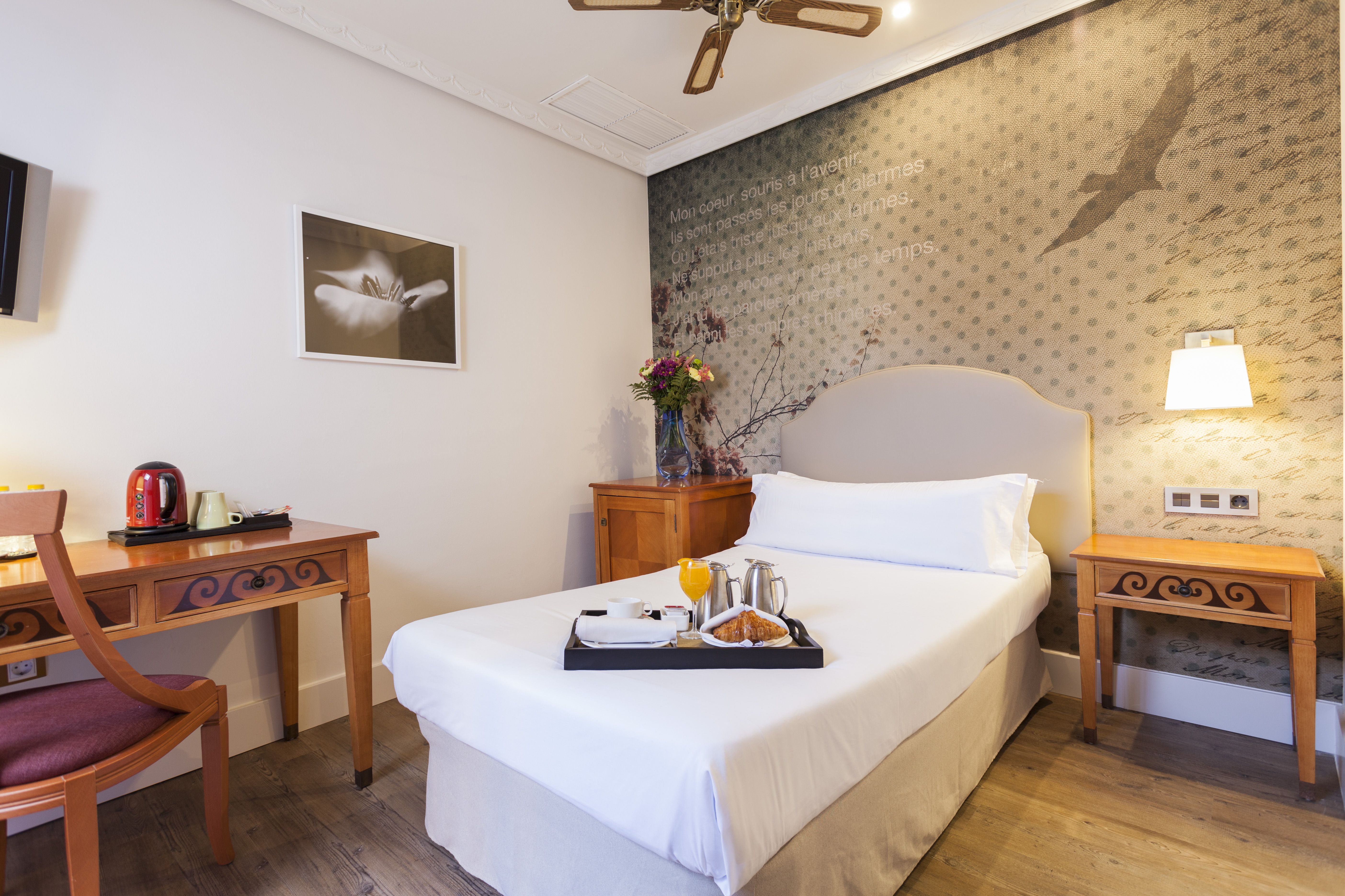 SINGLE USE ROOM WITHOUT BALCONY