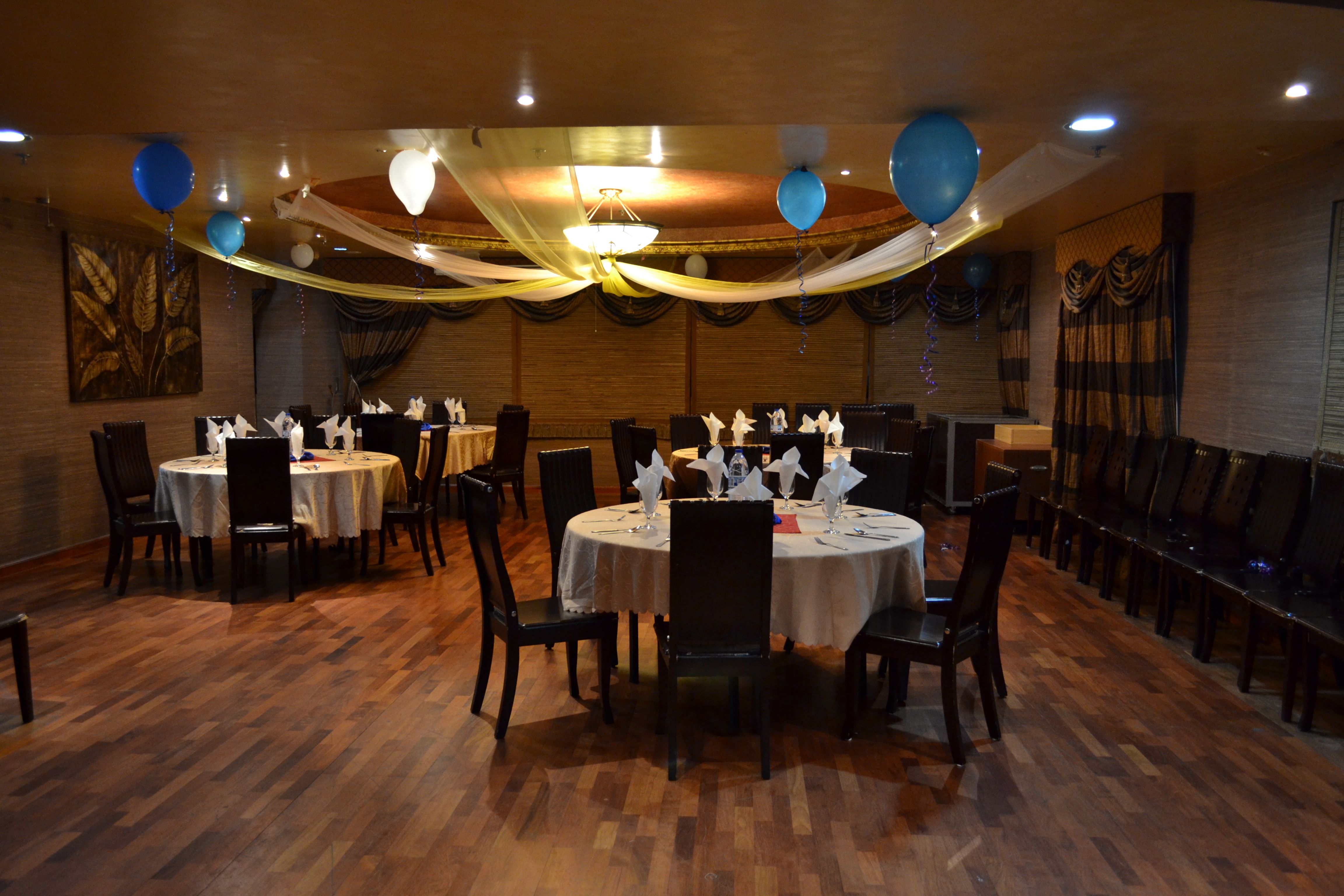 CRYSTAL RESTAURANT