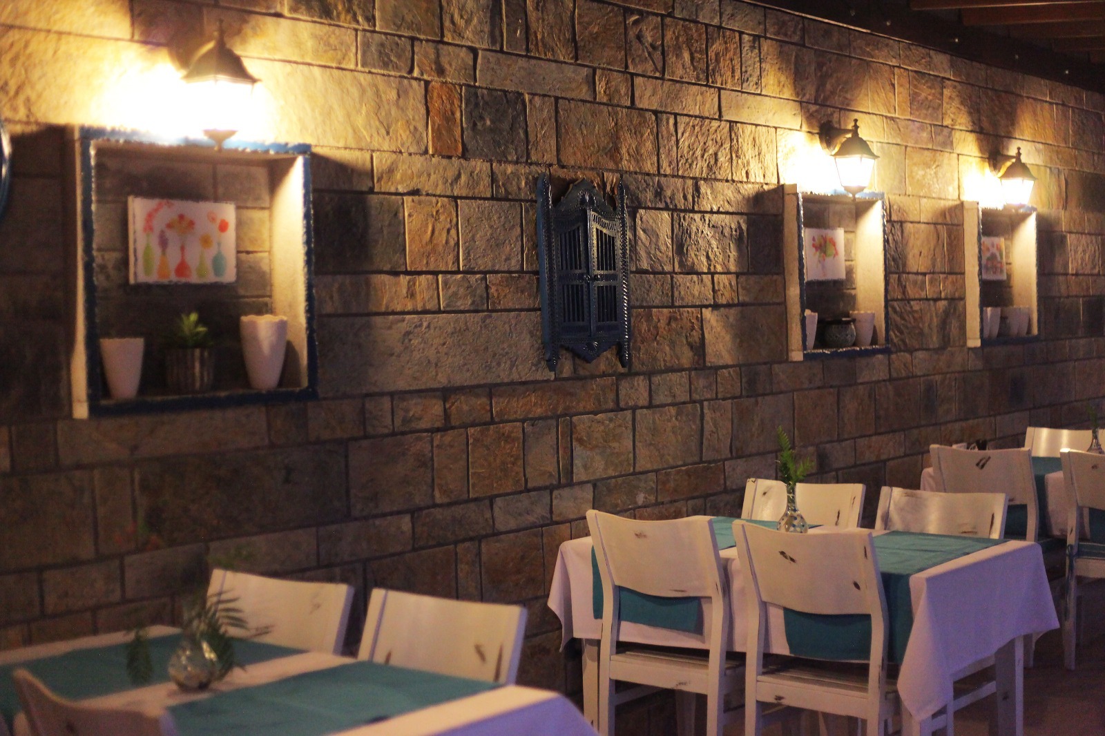 Cotton Boutique Breakfast Saloon