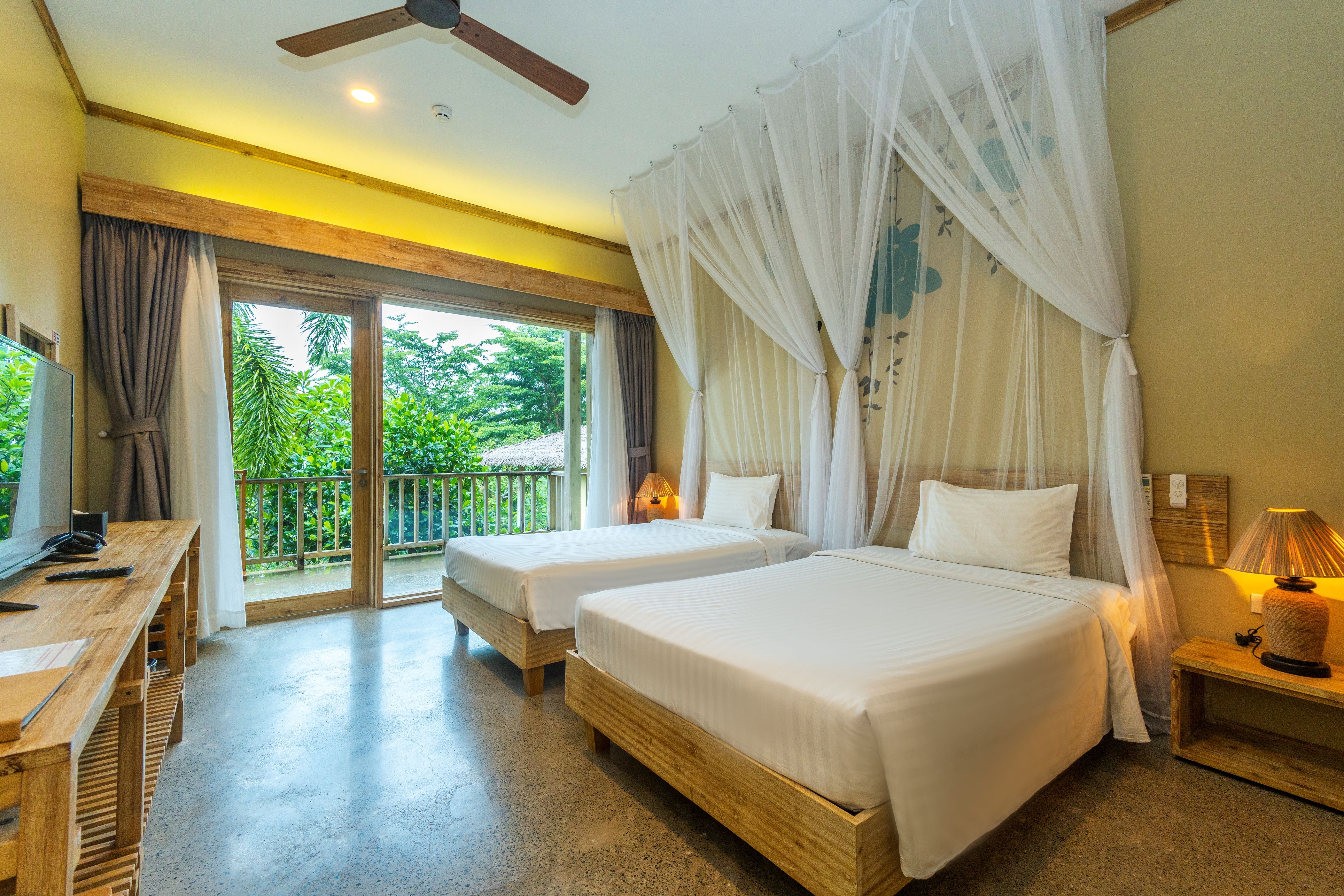 BUNGALOW FAMILY WITH 2 BEDROOM
