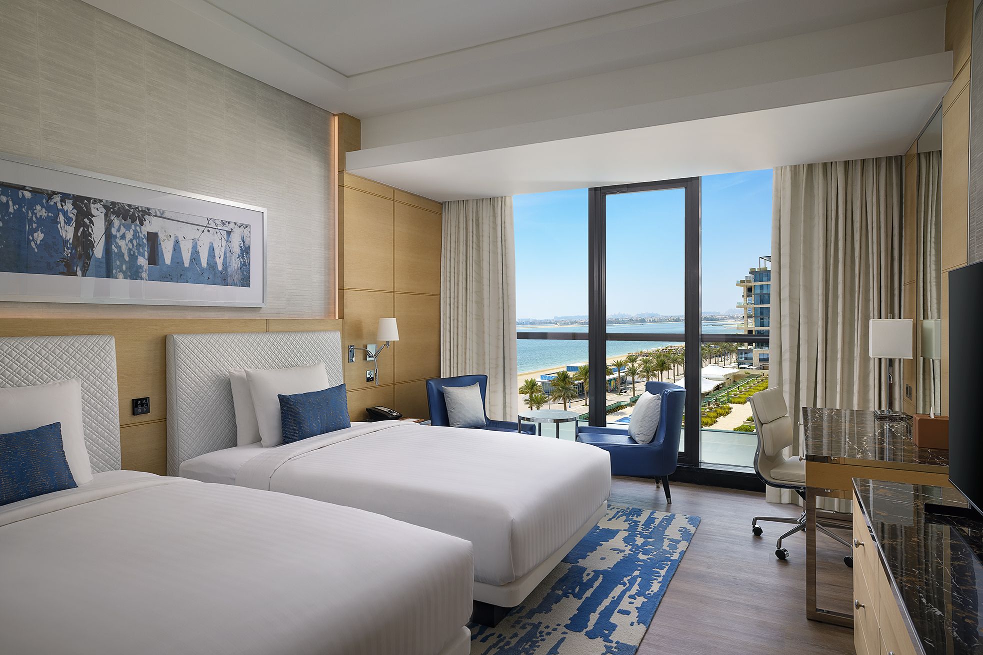 SEAVIEW FAMILY ROOM