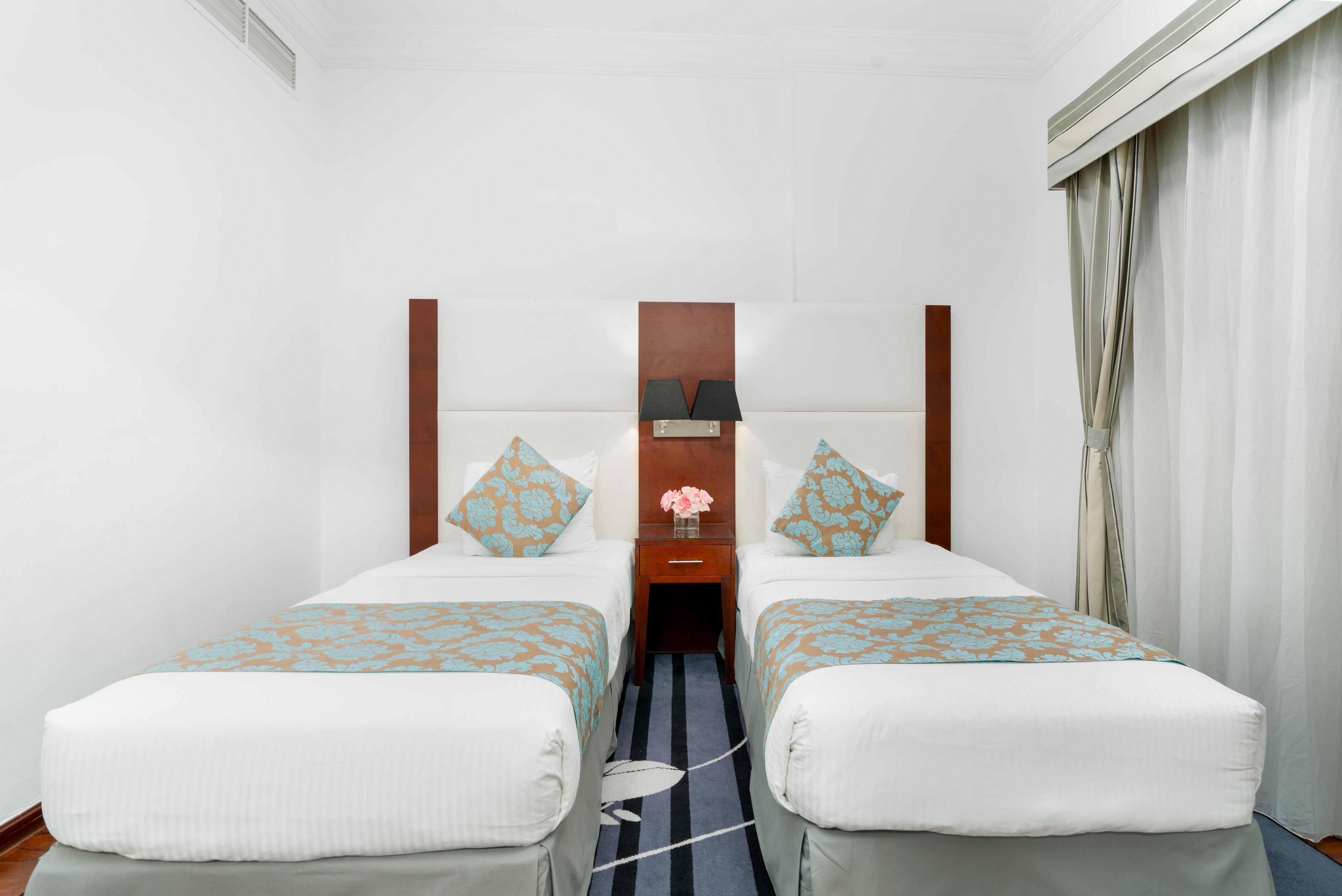 One Bedroom Apartment