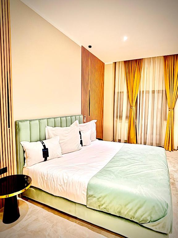 Luxury Double Room with balcony