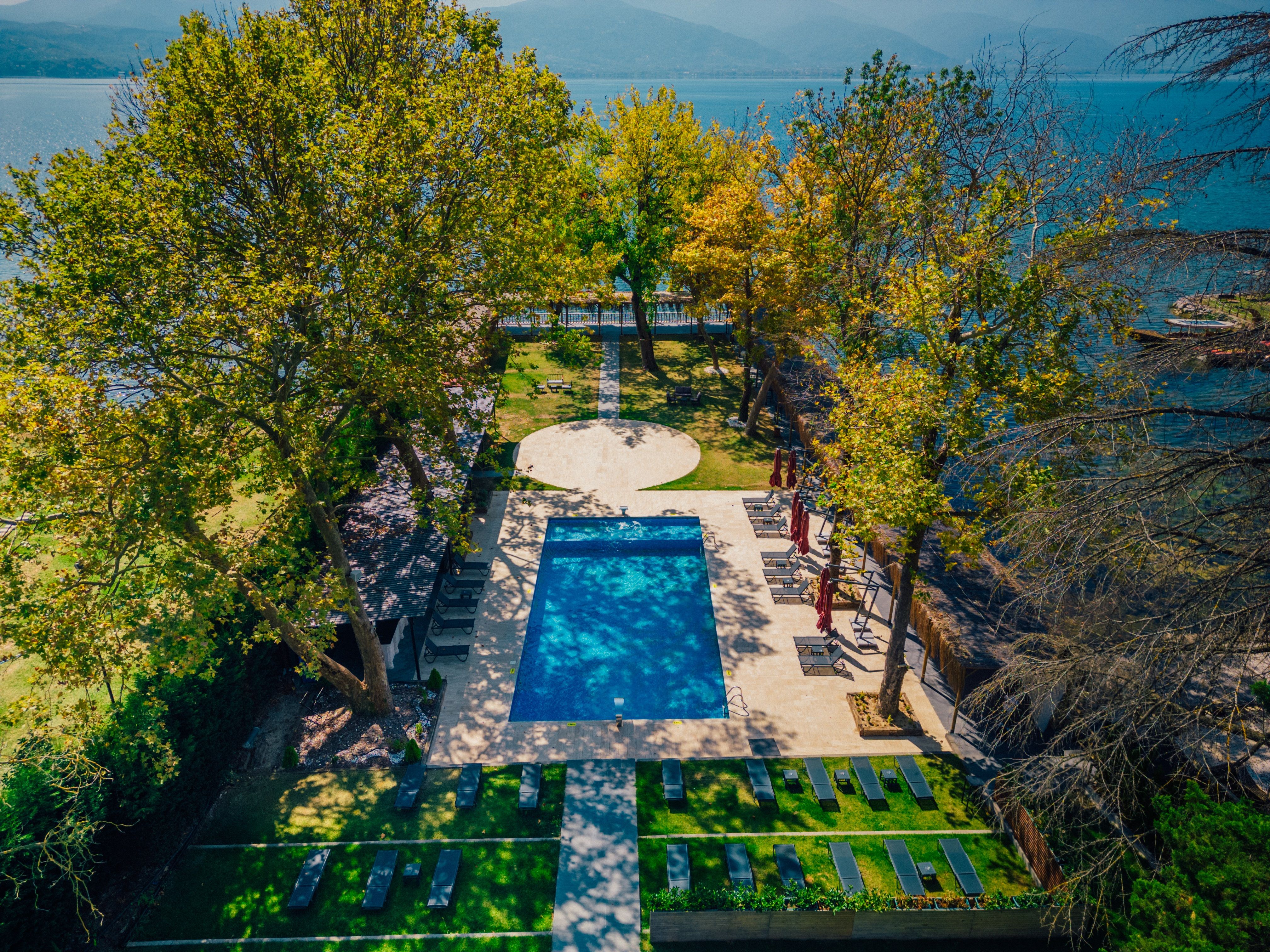 Piscina deschisă