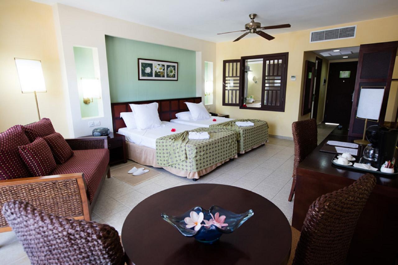 JUNIOR SUITE SANCTUARY