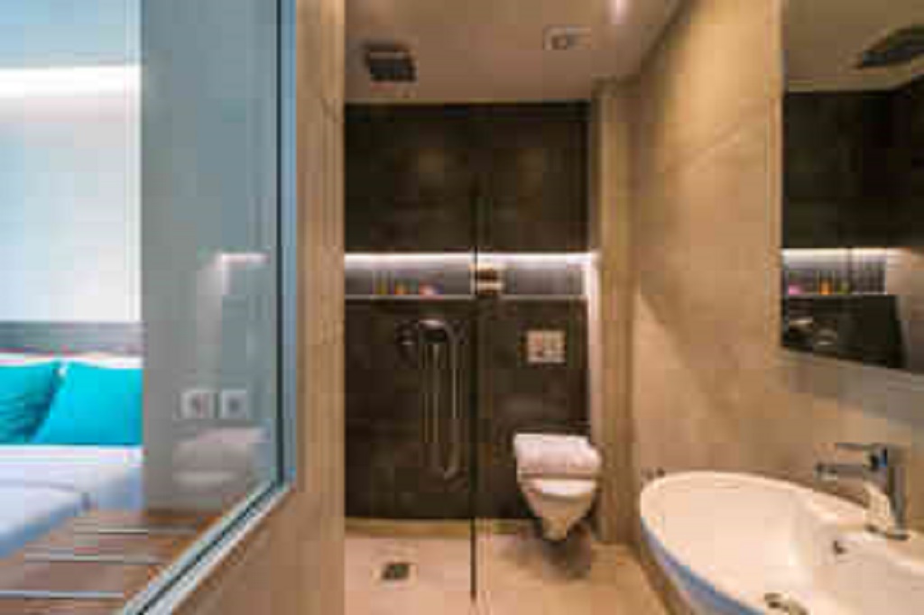 DOUBLE STANDARD ROOM