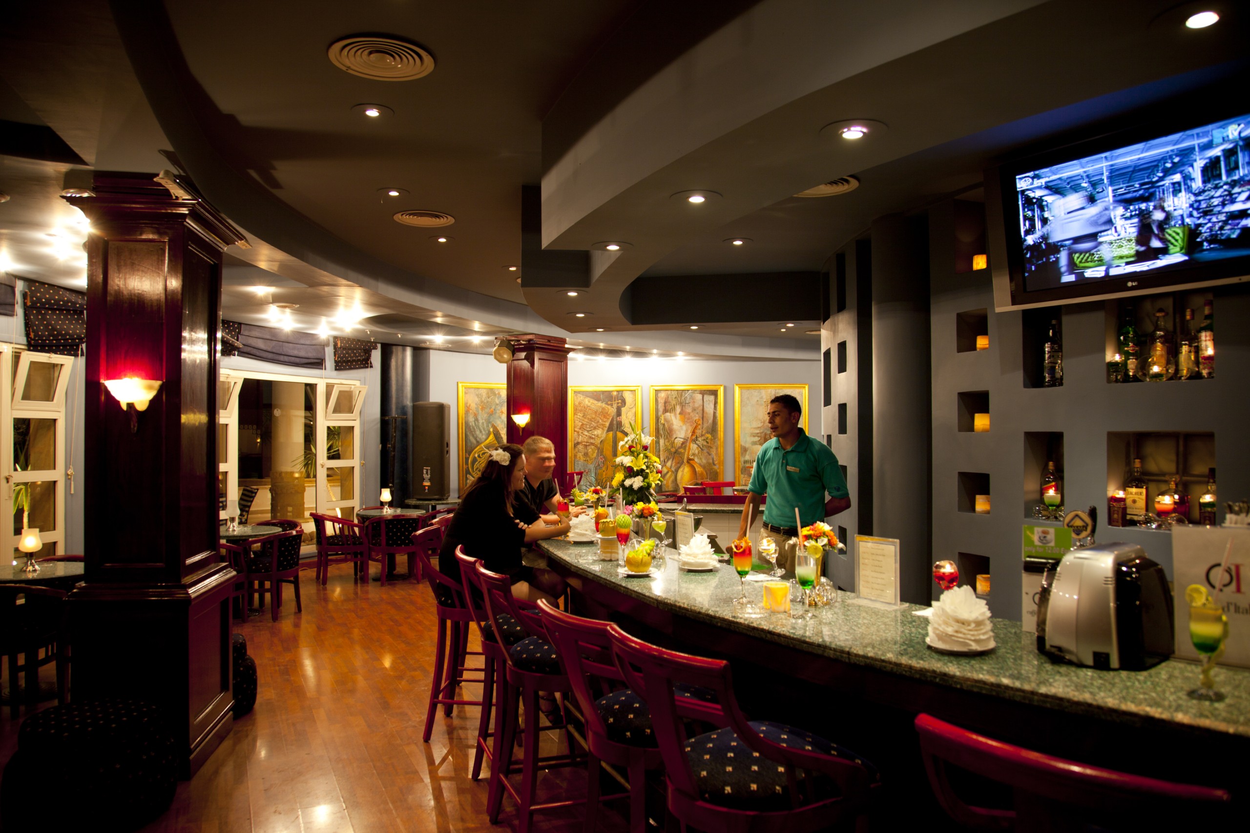 Blue Moon Bar