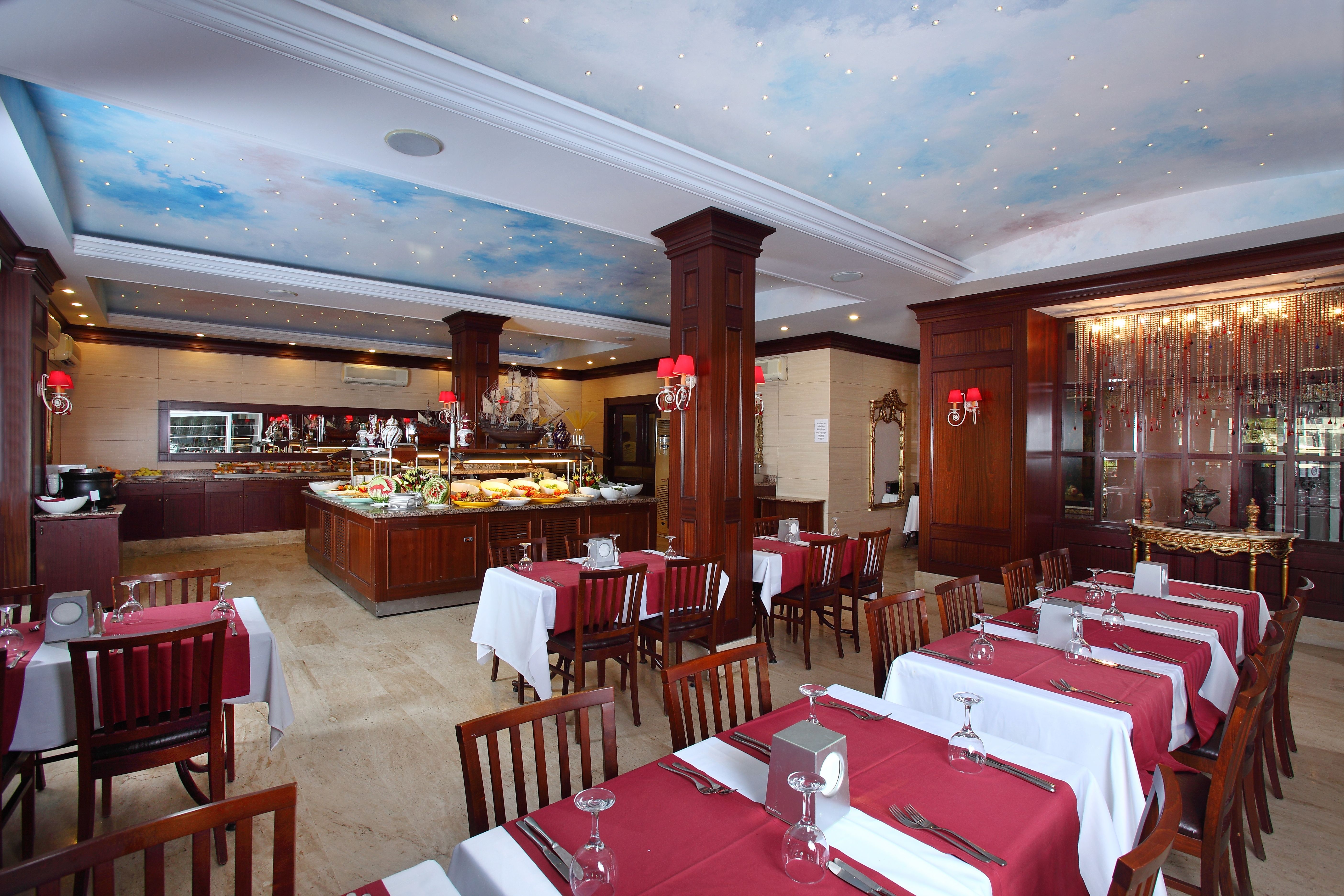 MAIN RESTAURANT