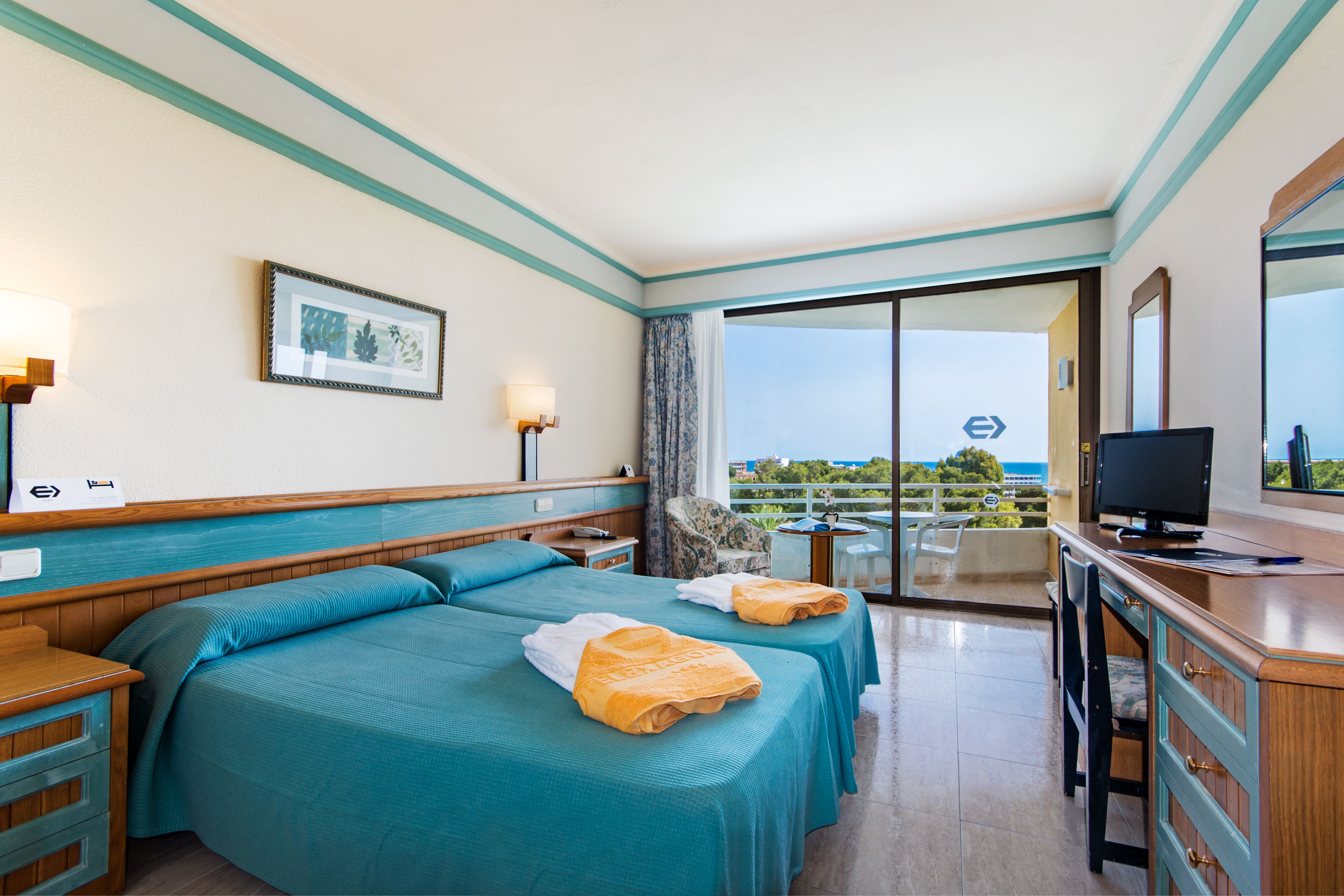 DB - TWIN ROOM 