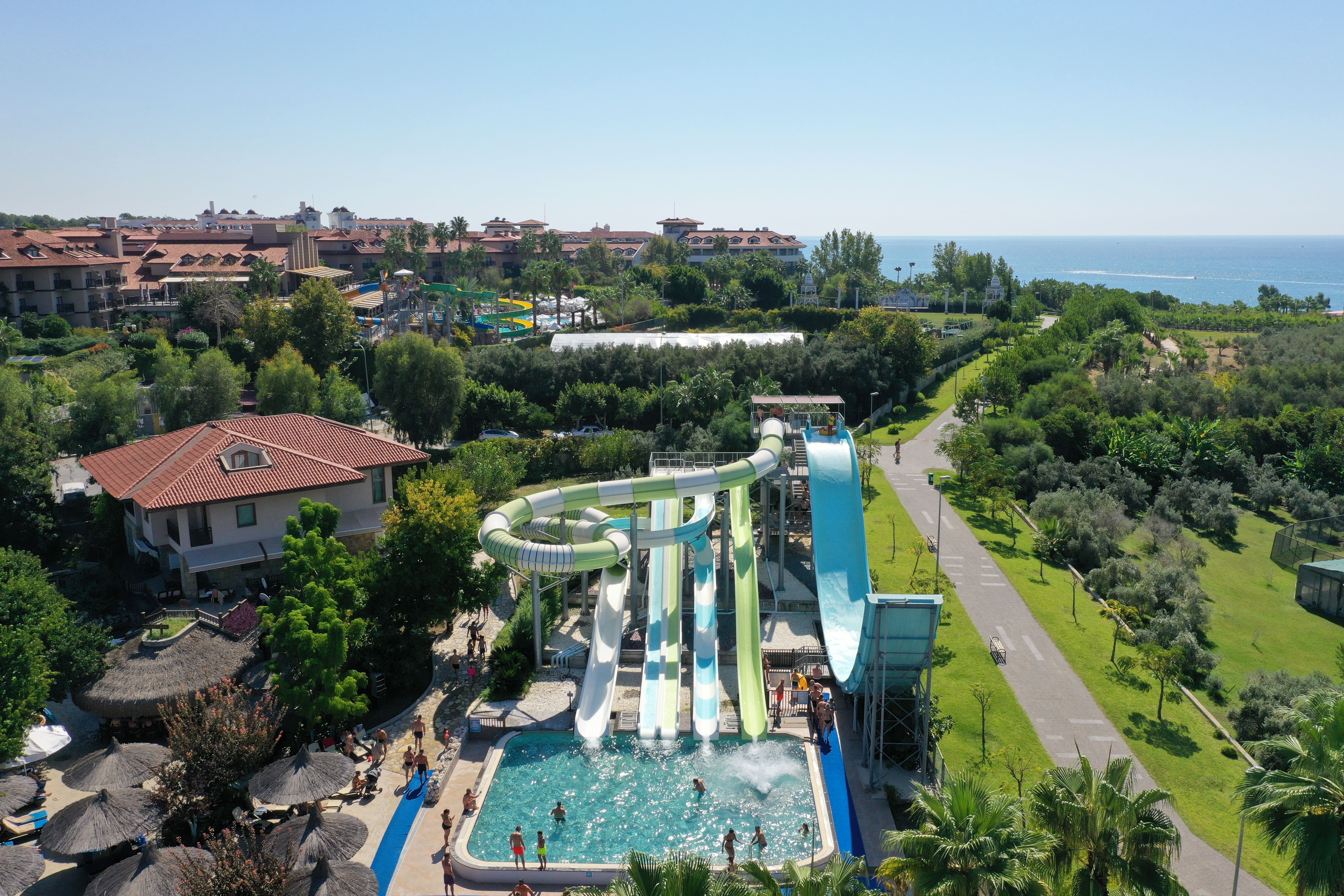 Piscina deschisă