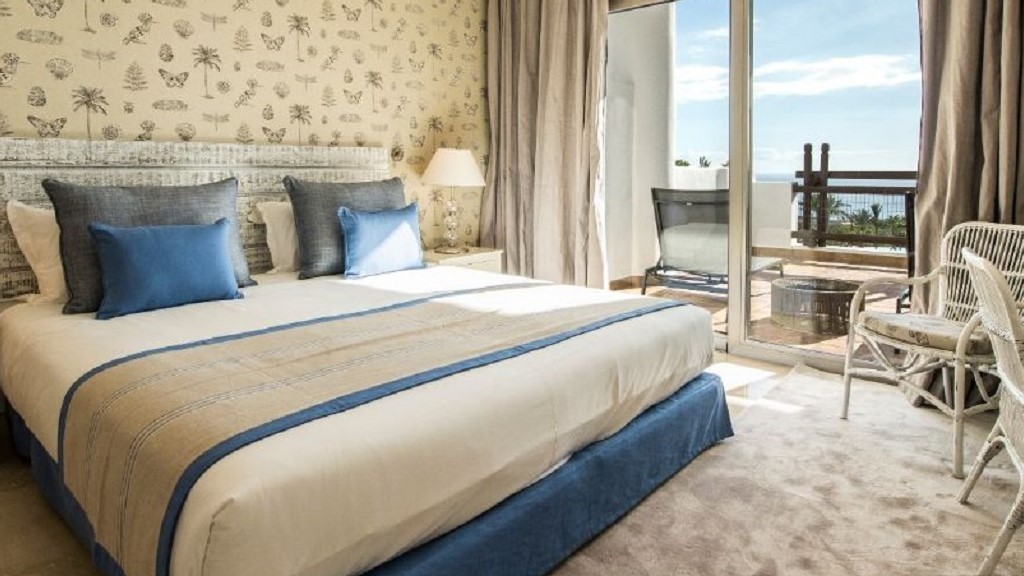 3 BEDROOMS SUITE SEA VIEW