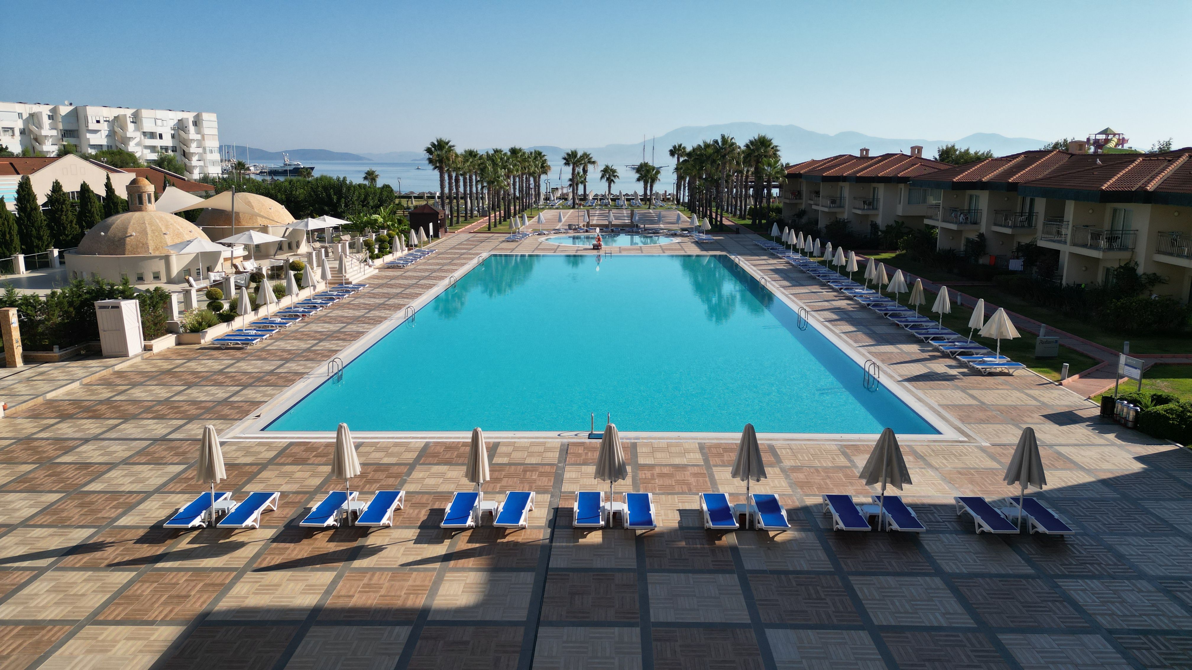Piscina deschisă