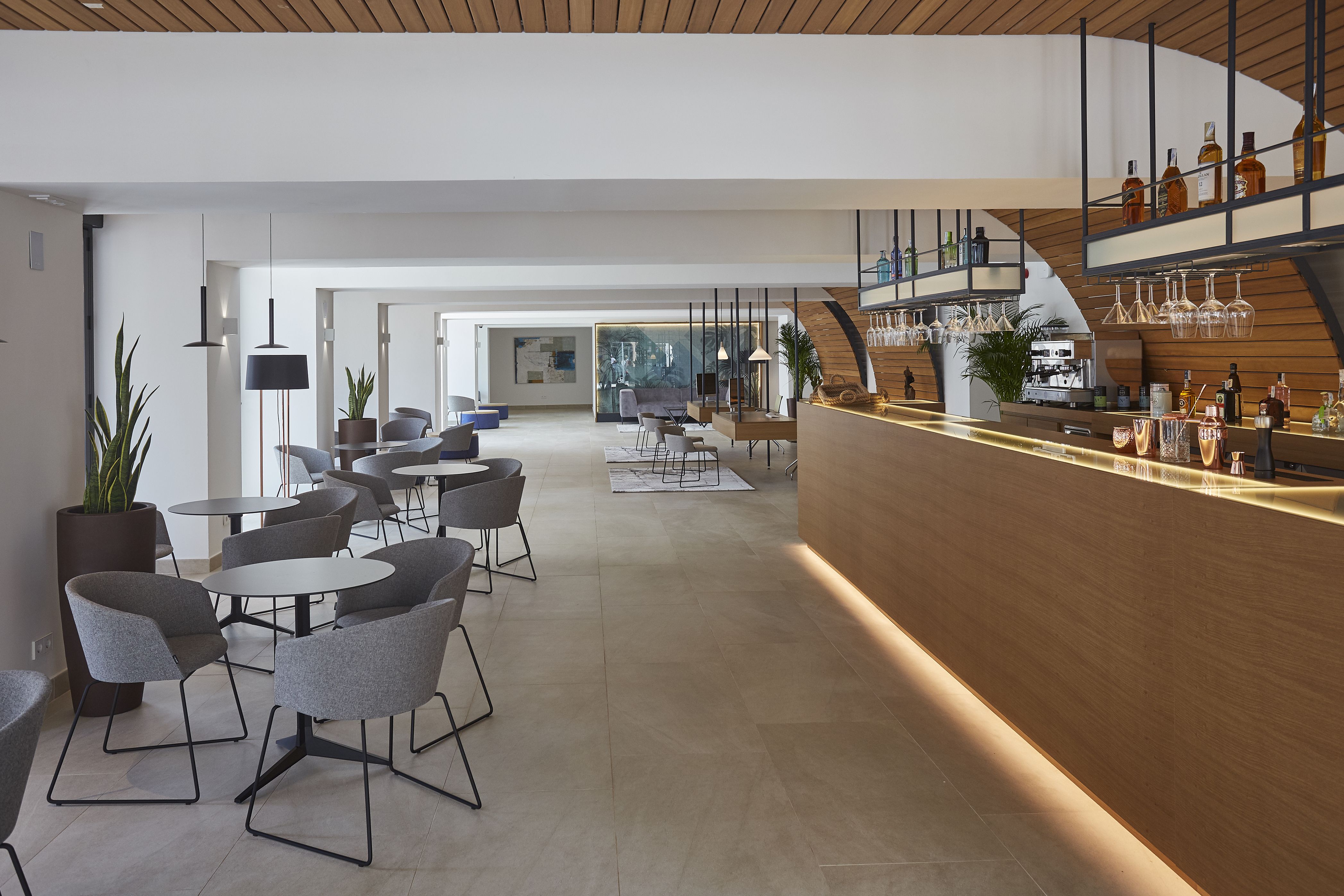 Lobby Bar