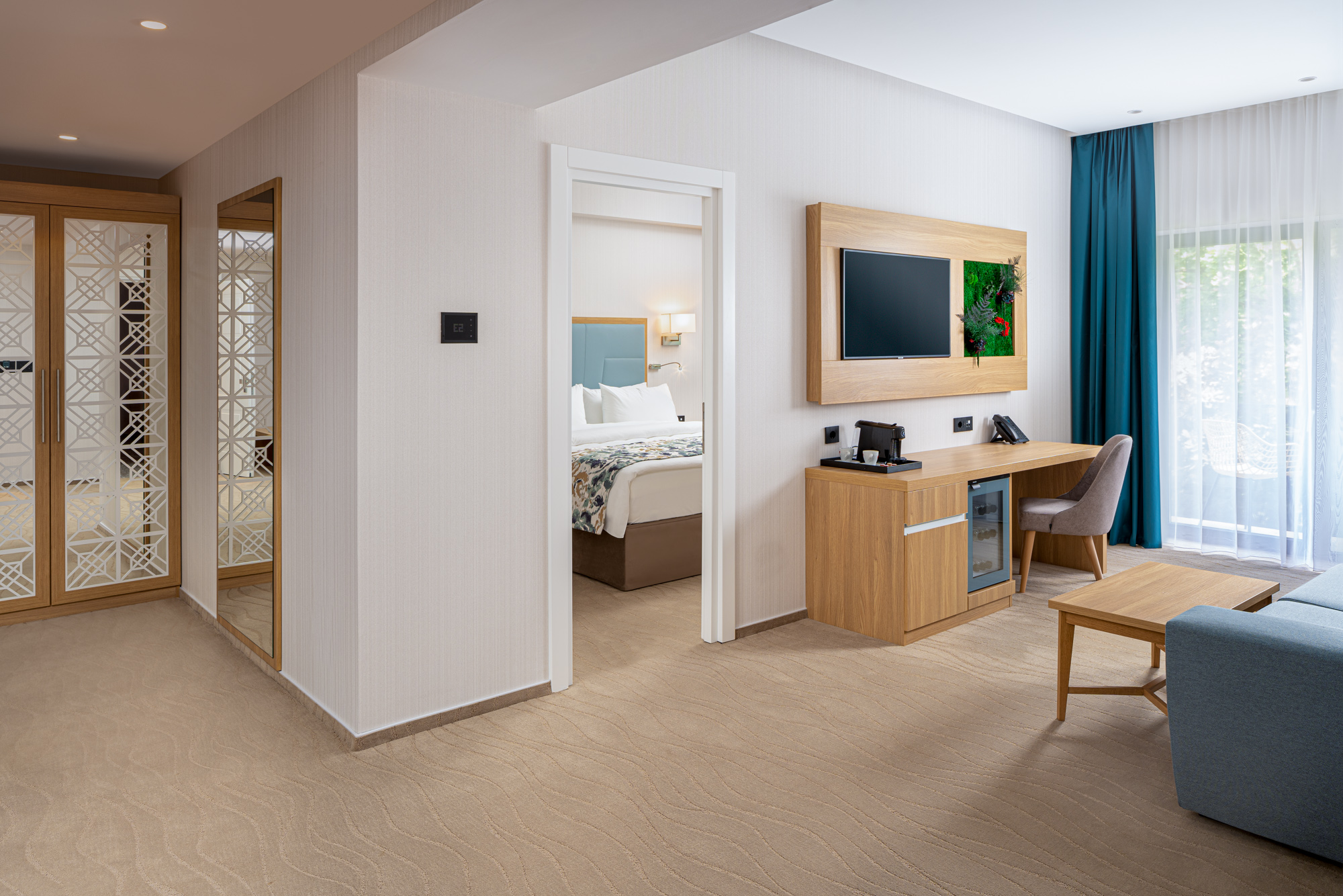 King Suite cu Balcon