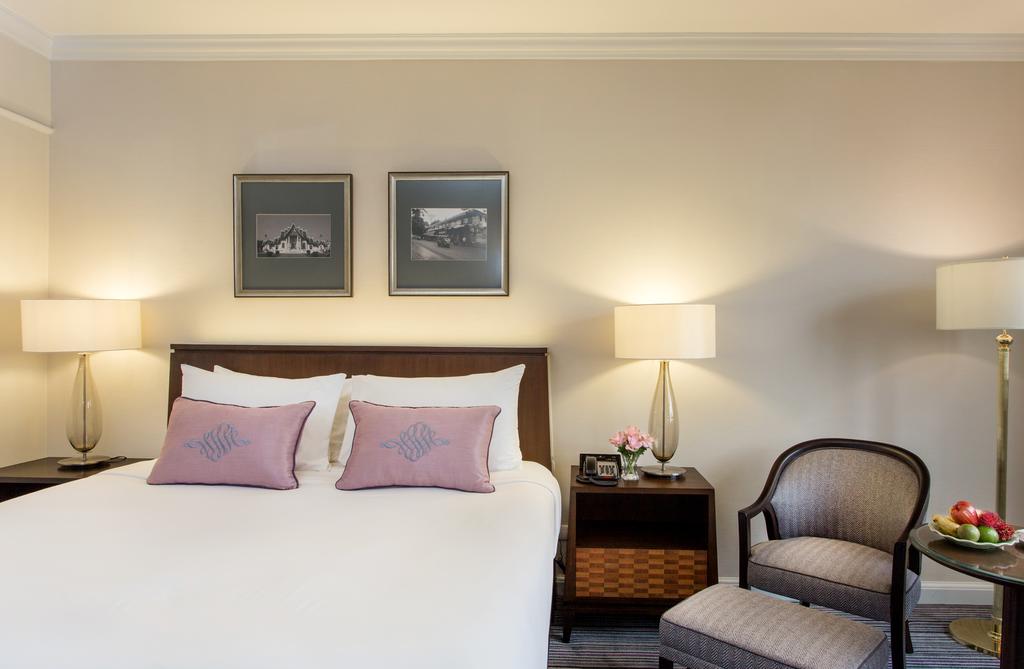 Premier Room
