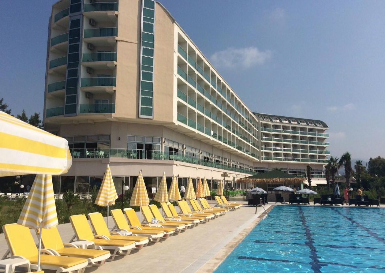 Piscina deschisă