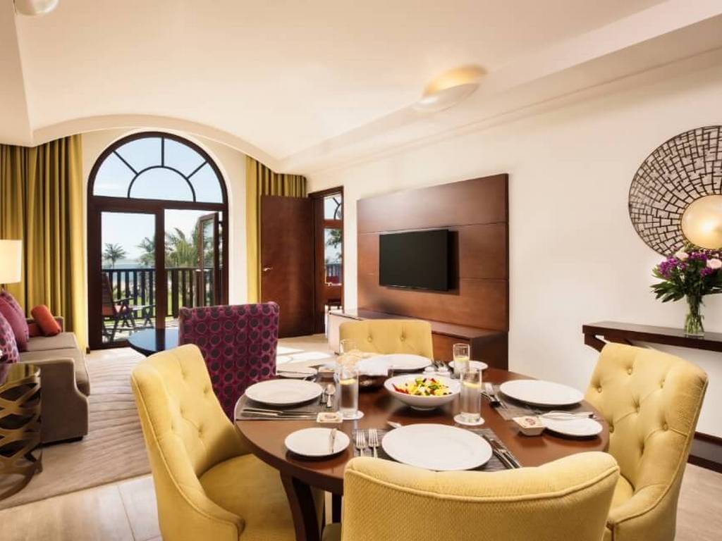 Sea View One Bedroom Suite