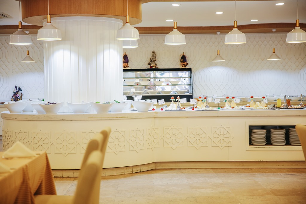 LANATA MODERN RESTAURANT