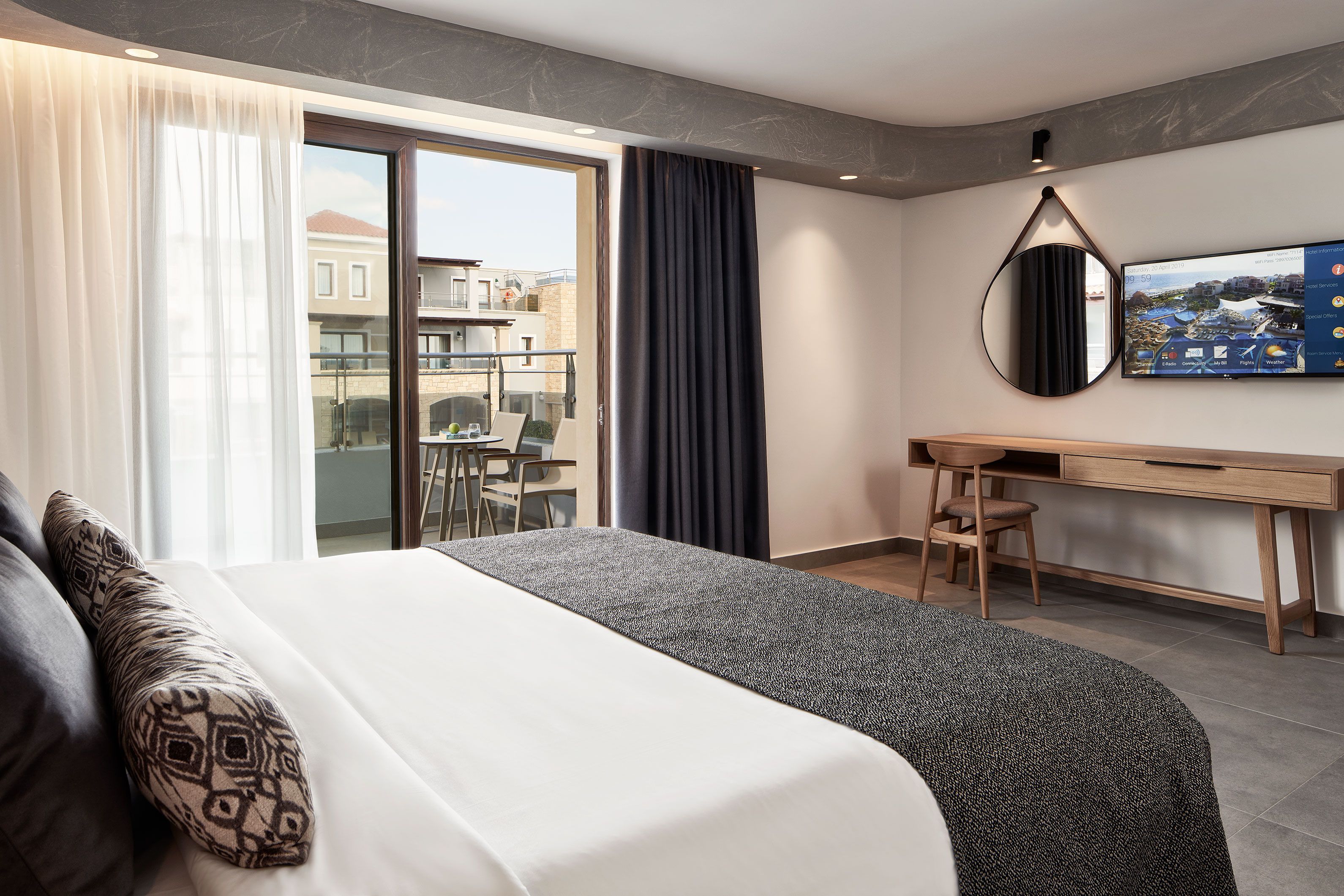 ROOM DOUBLE BALCONY OR TERRACE