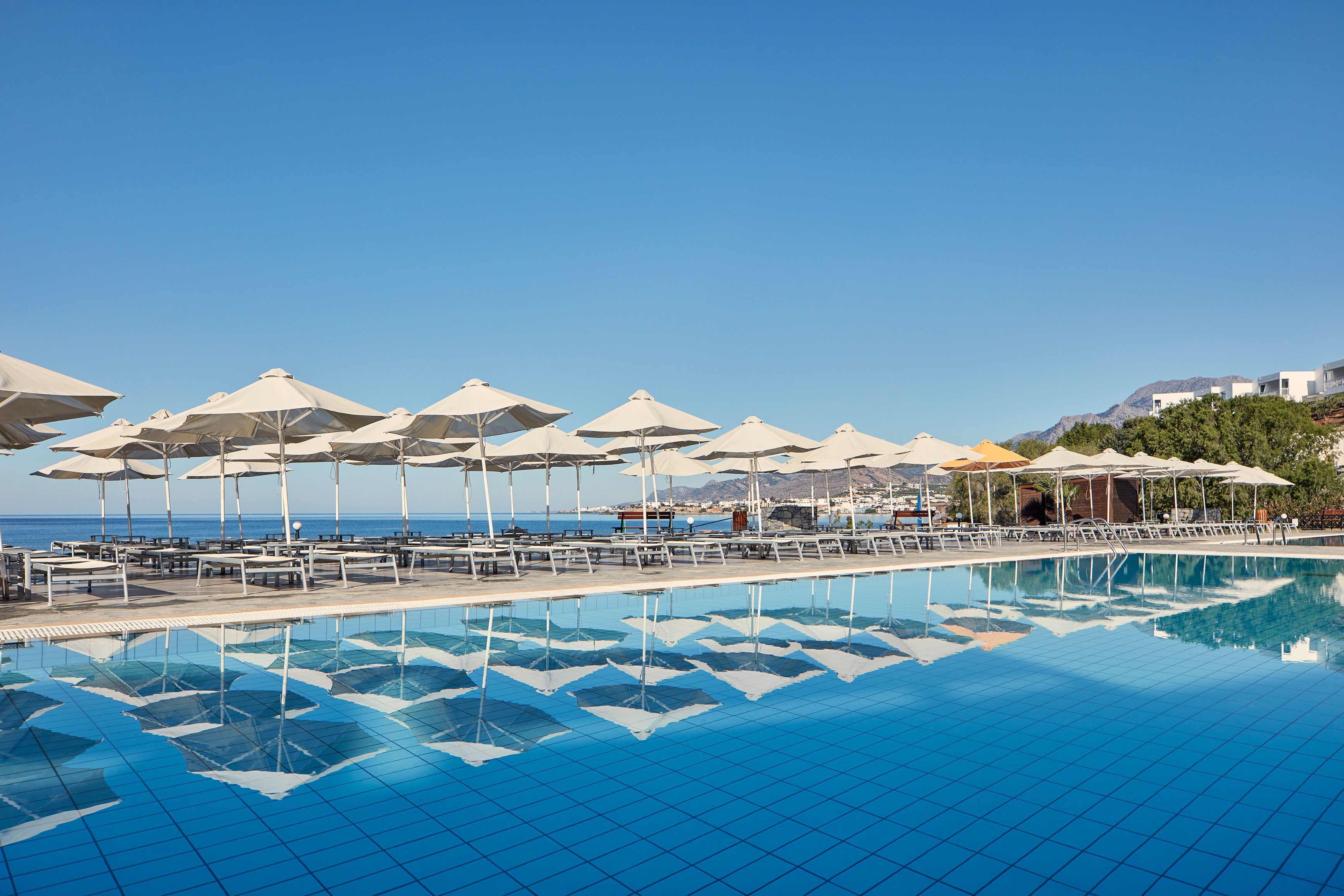 Piscina deschisă