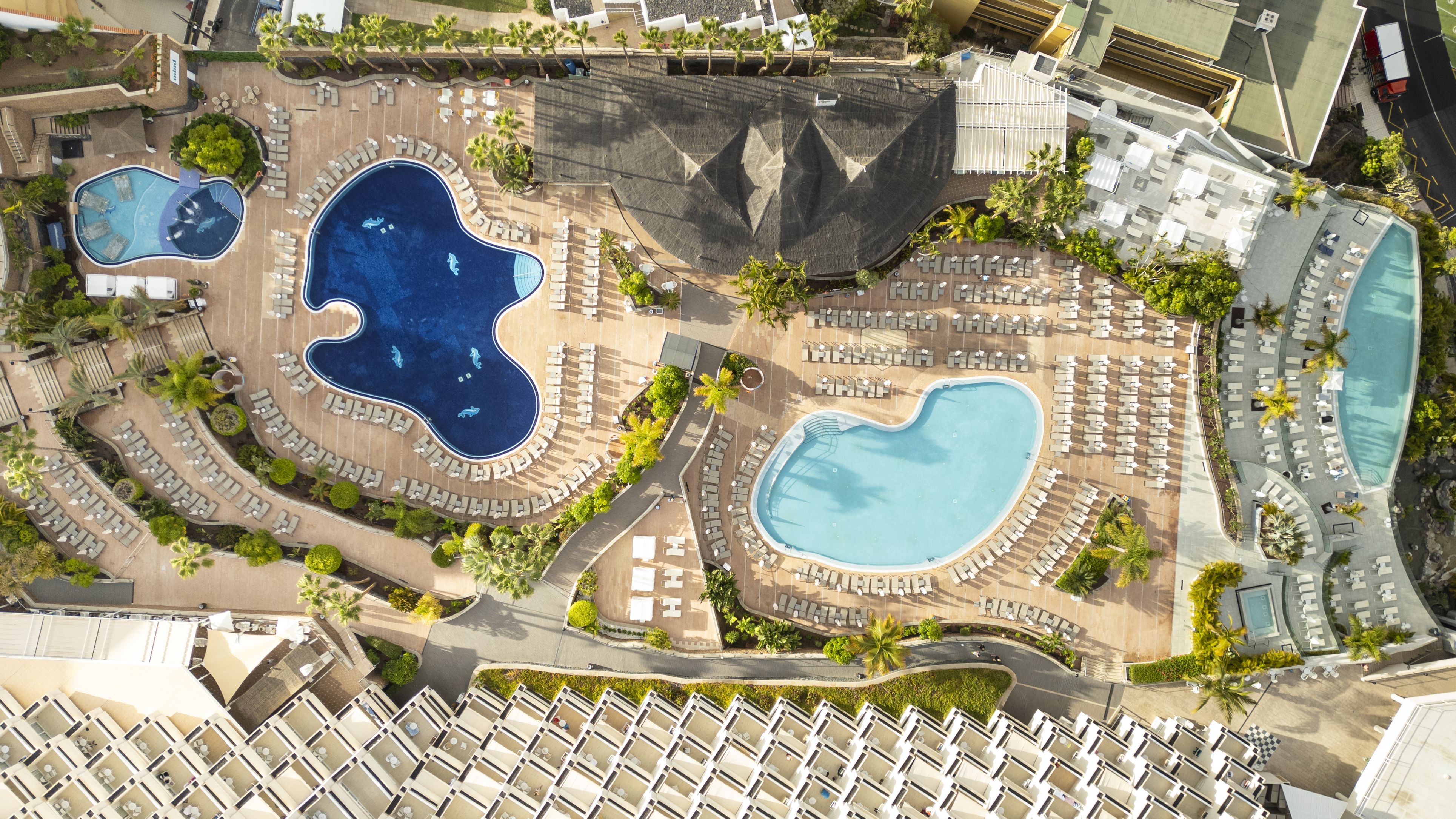 Piscina deschisă