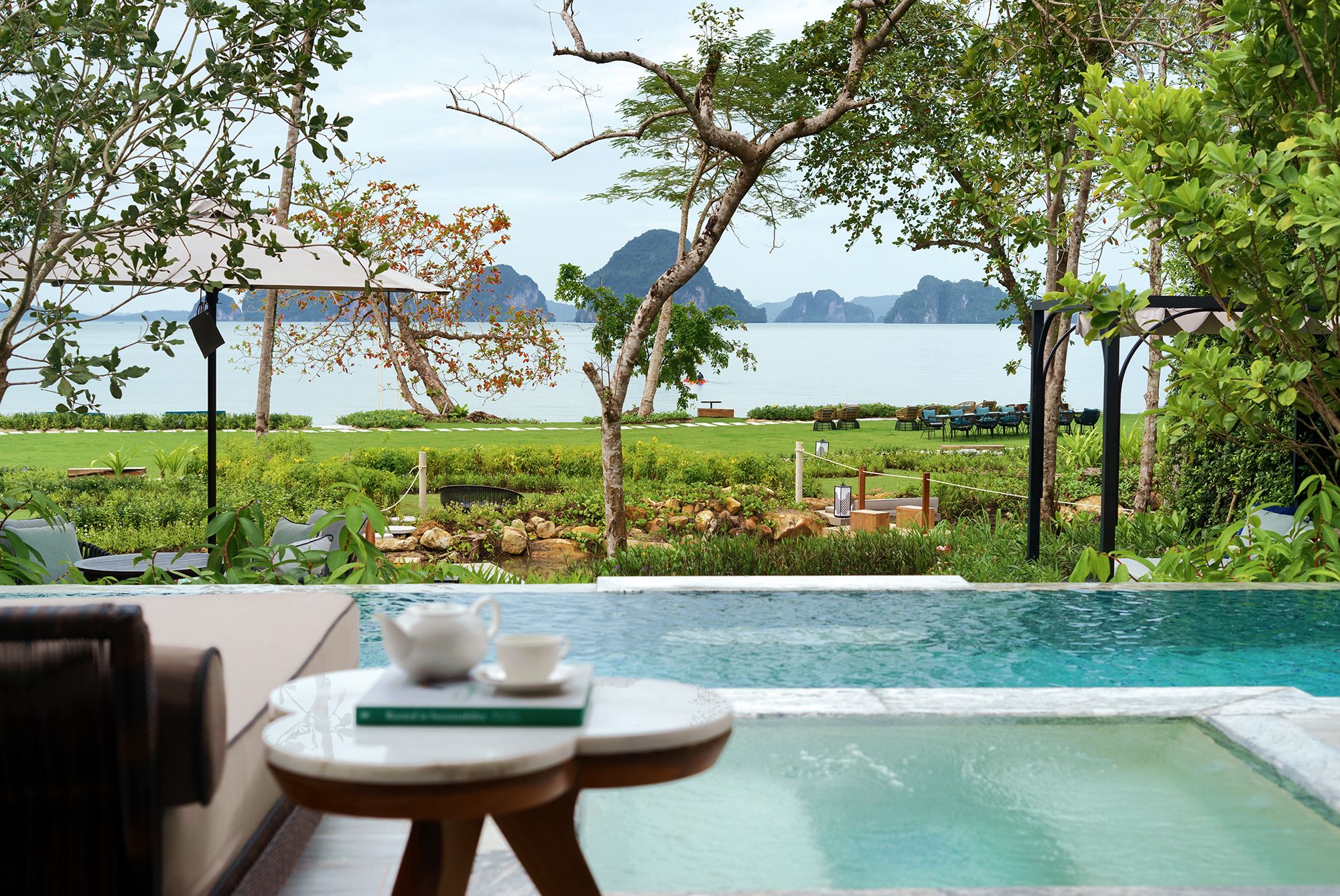 Beachfront Pool Villa