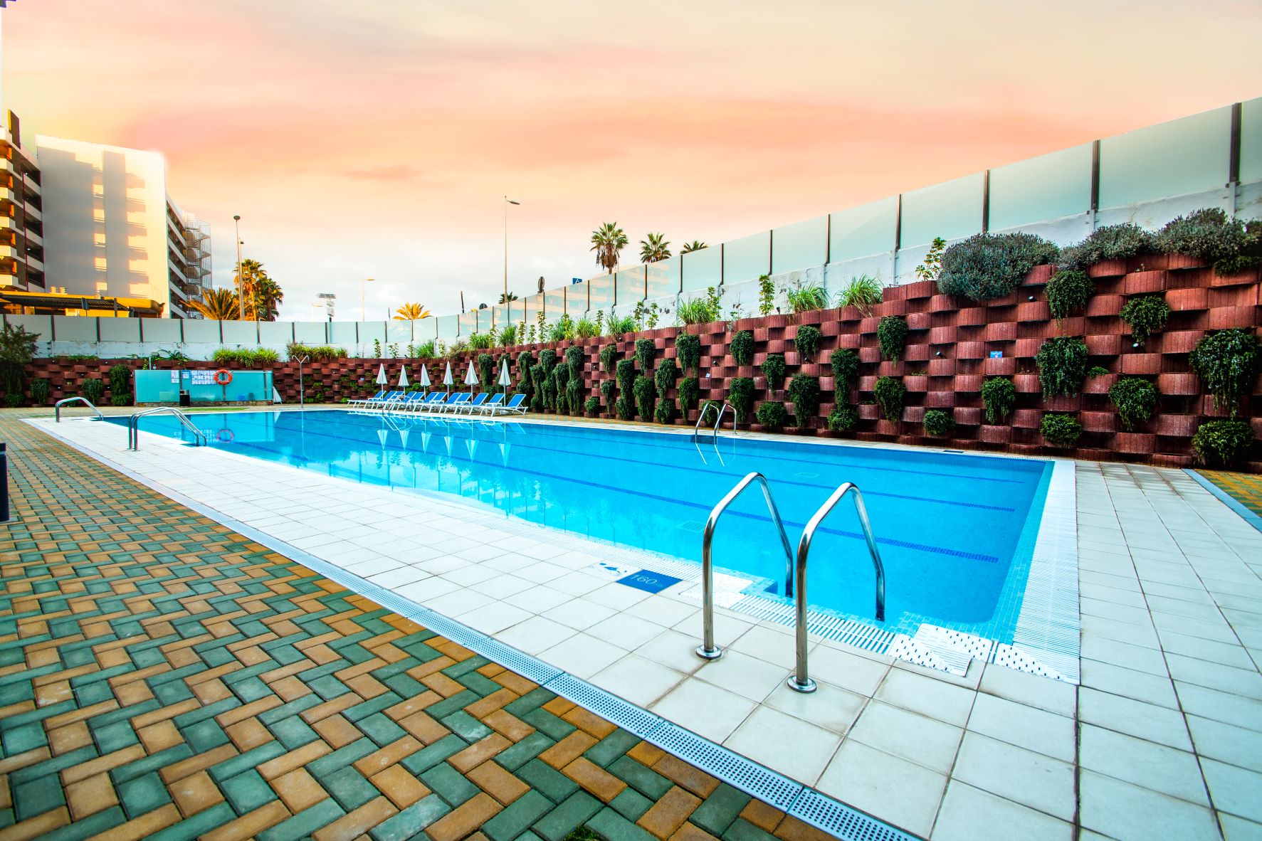 Piscina deschisă