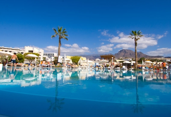 Tenerife, Hotel Gala, piscina exterioara.jpg