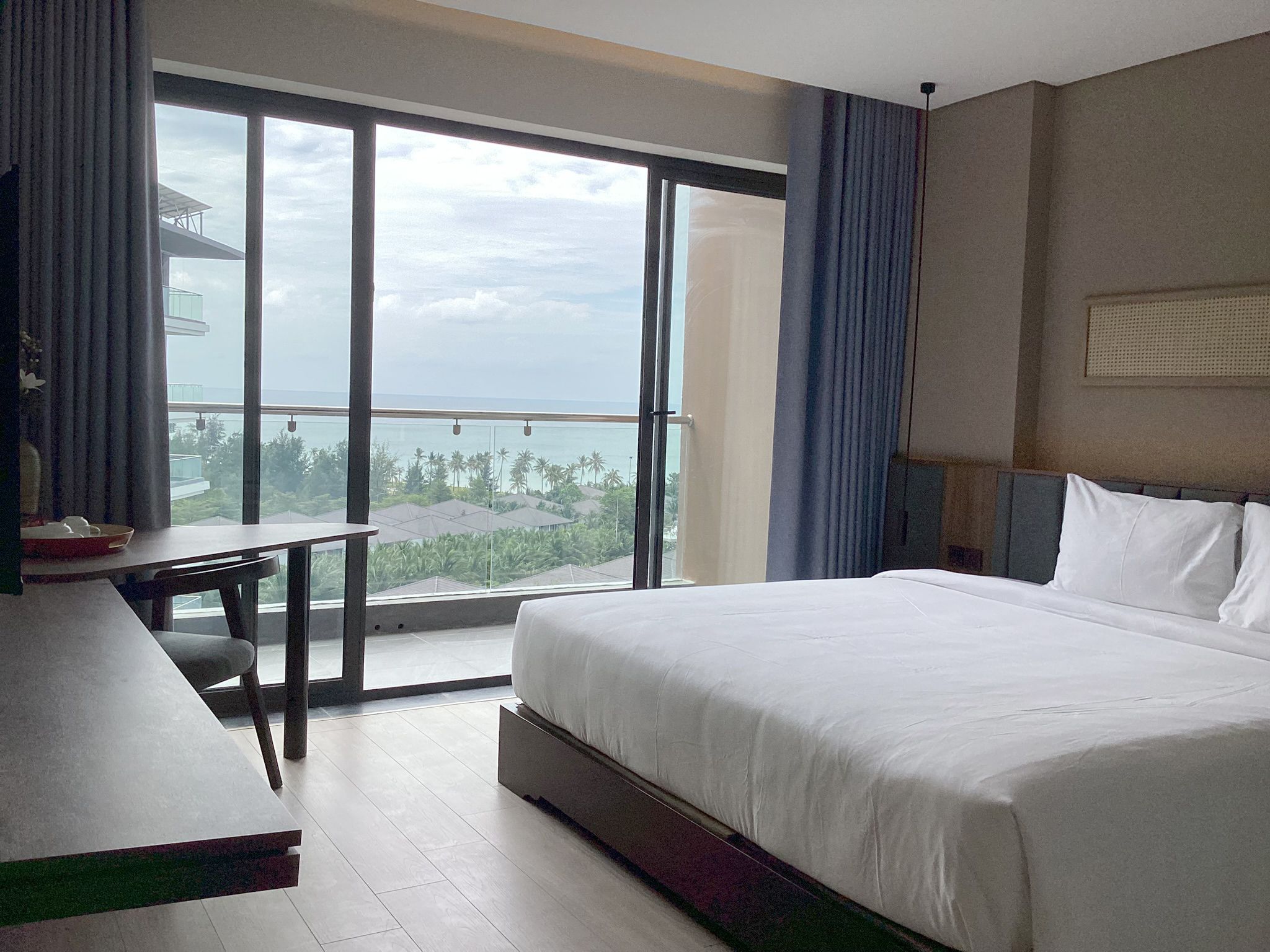 PENTHOUSE 2 BEDROOMS