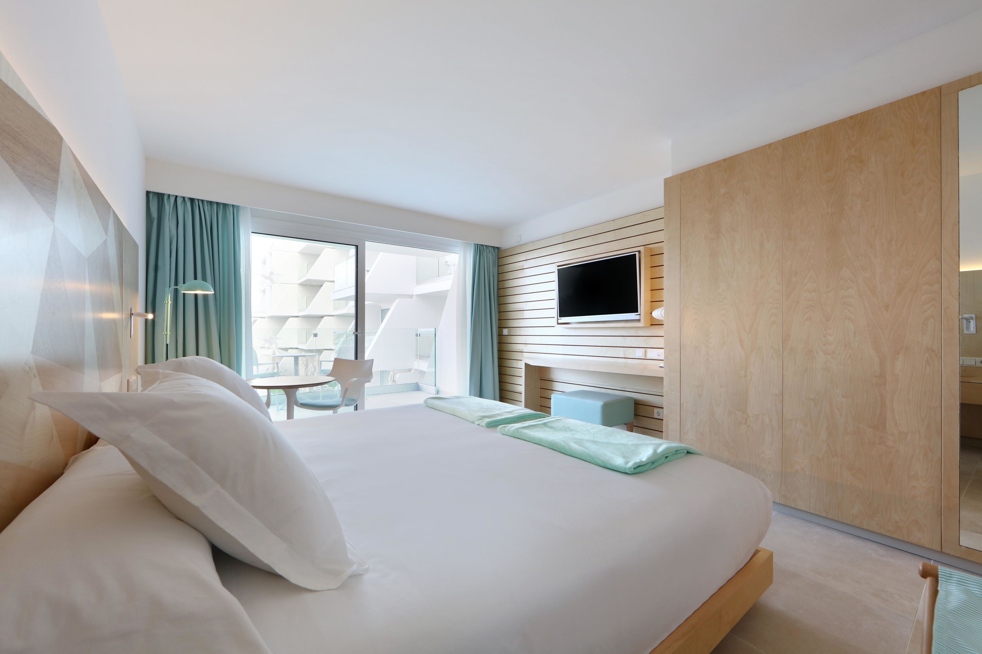 DOUBLE ROOM A
