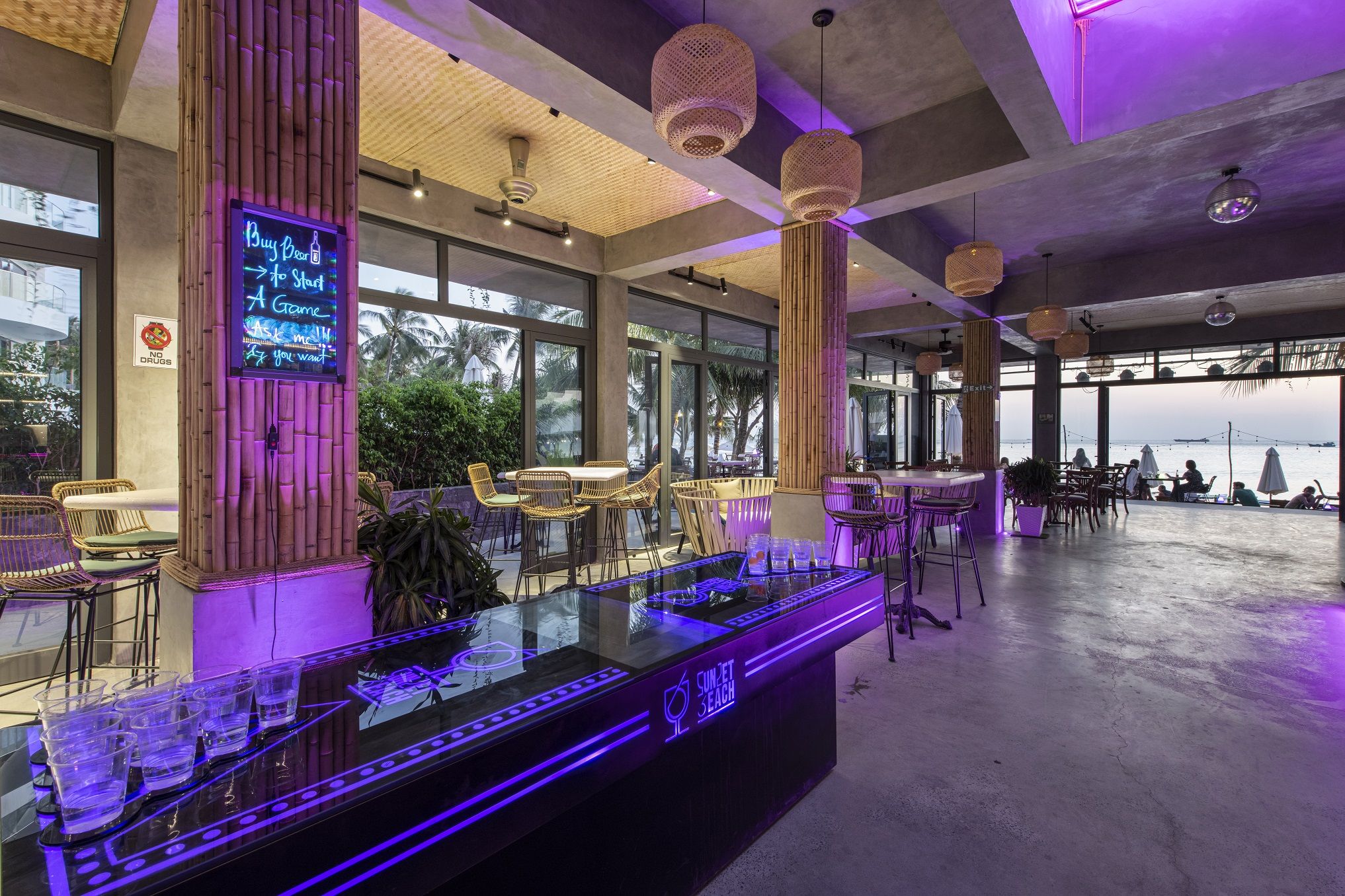 Sunset Beach Bar