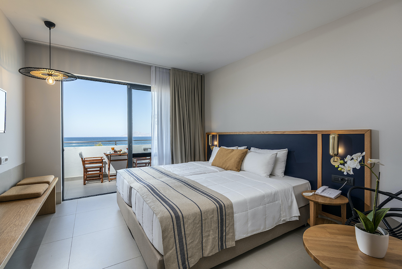 DOUBLE SEA VIEW